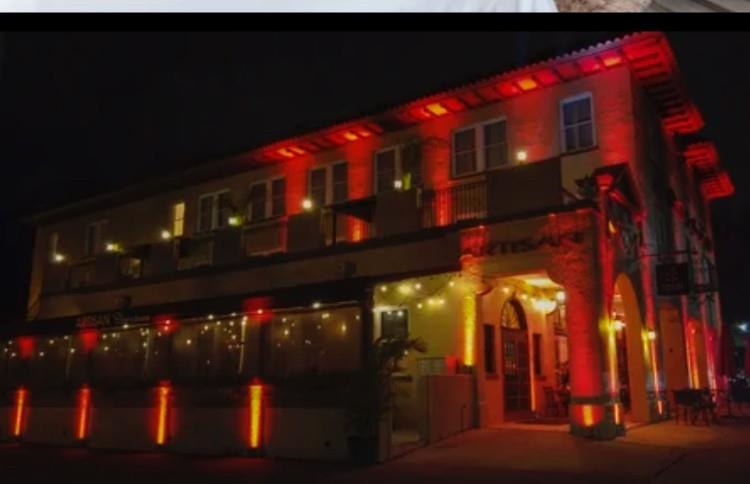 Image 35 of 58 For 215 Woodland Blvd. S