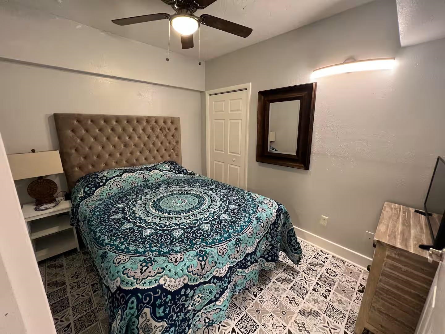 Image 7 of 8 For 731 1st St.  5b