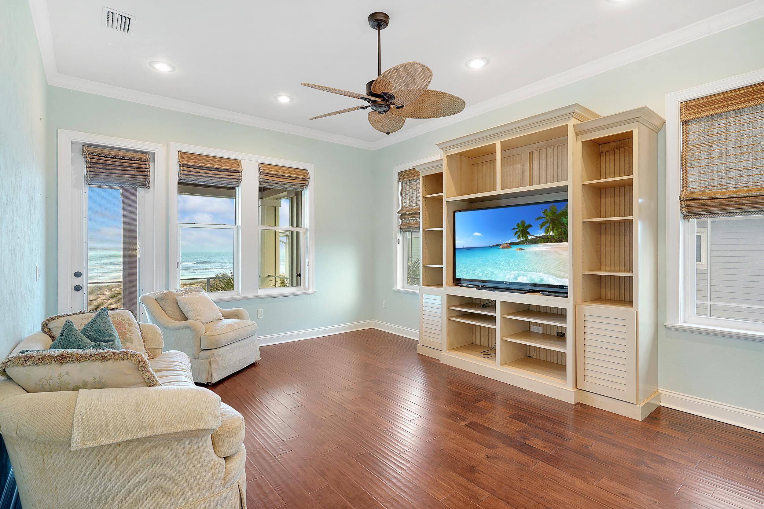 Image 23 of 68 For 28 Seascape Cir