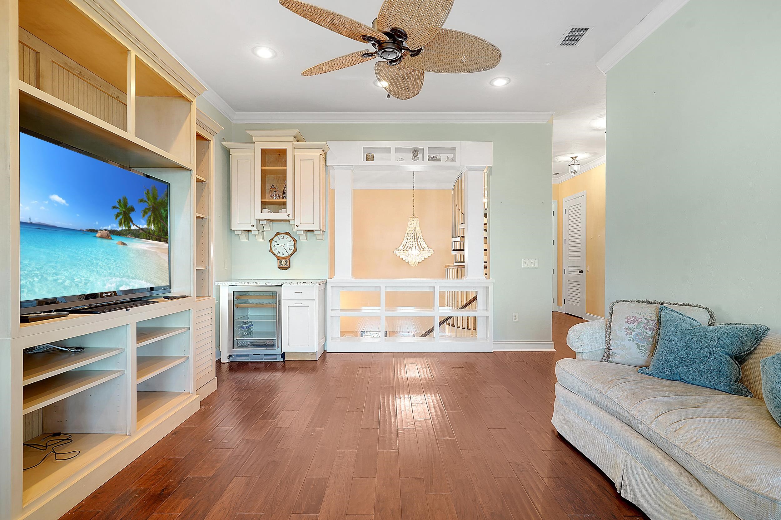 Image 24 of 68 For 28 Seascape Cir