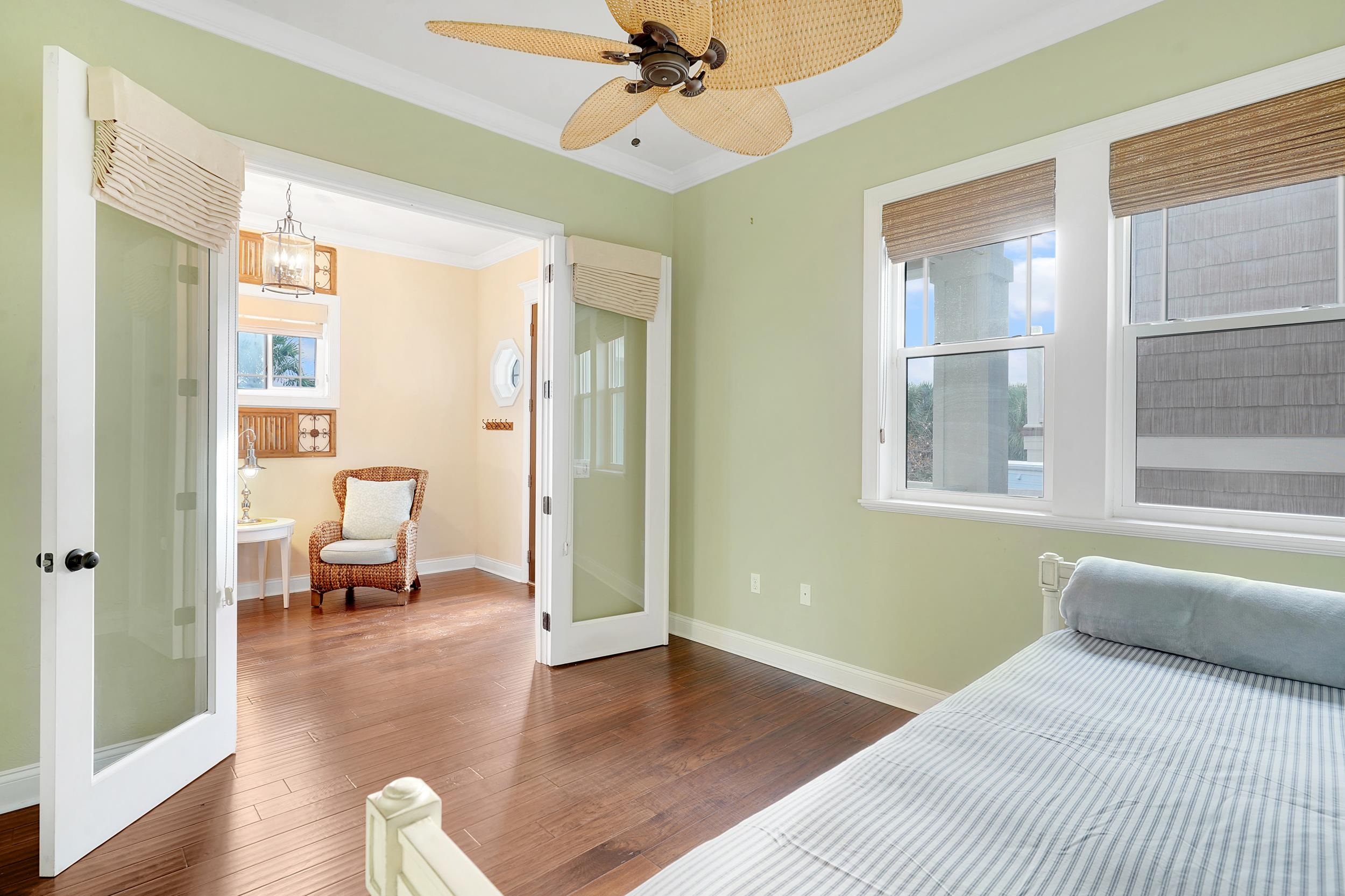 Image 26 of 68 For 28 Seascape Cir