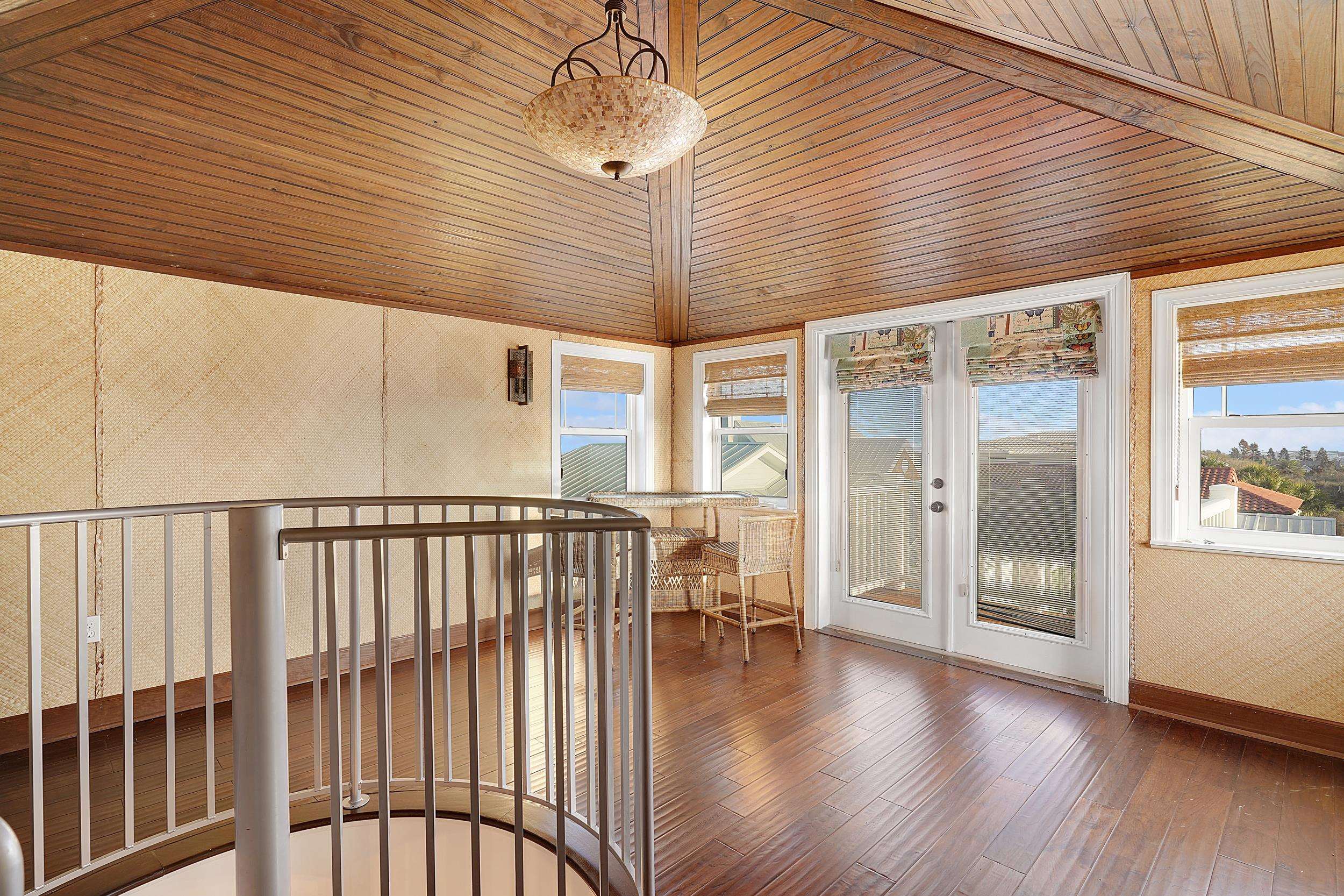 Image 43 of 68 For 28 Seascape Cir