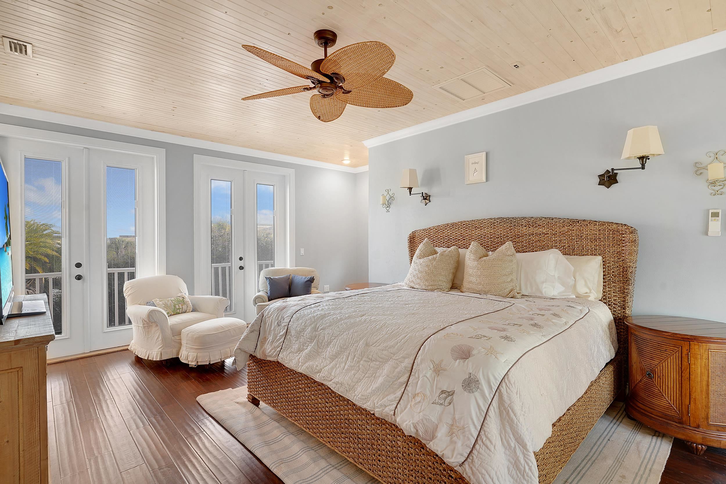 Image 9 of 68 For 28 Seascape Cir