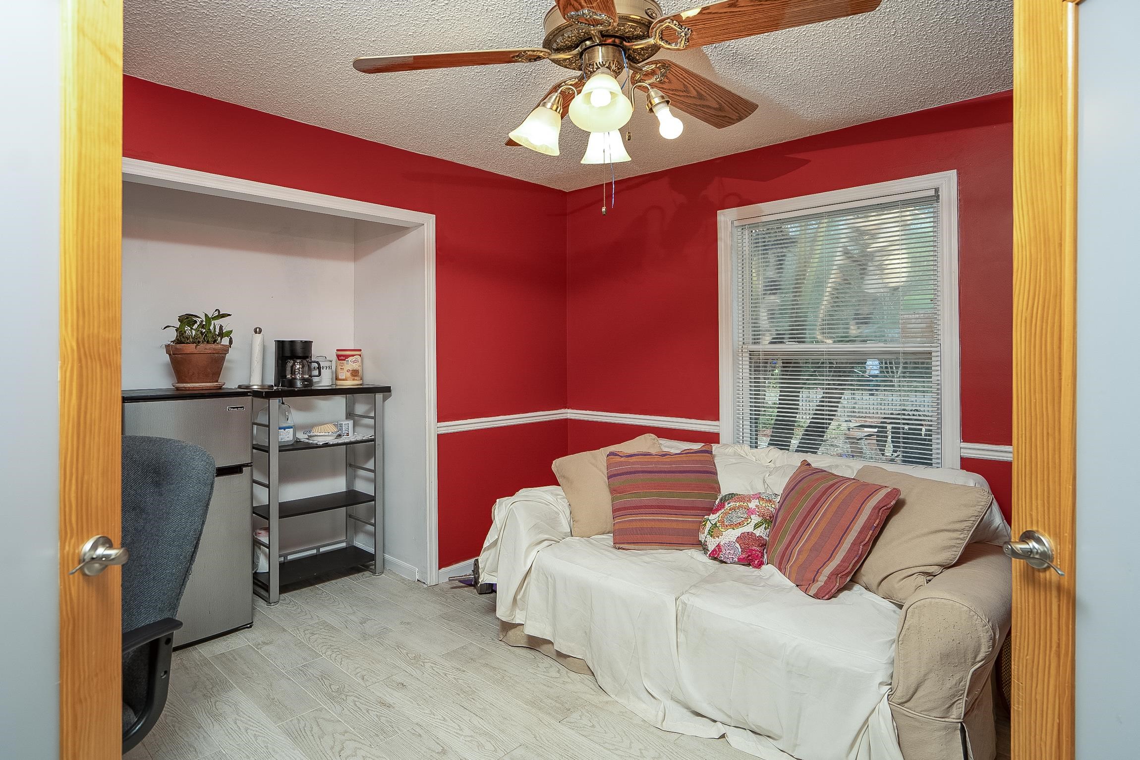 Image 20 of 58 For 181 Calle Madrid