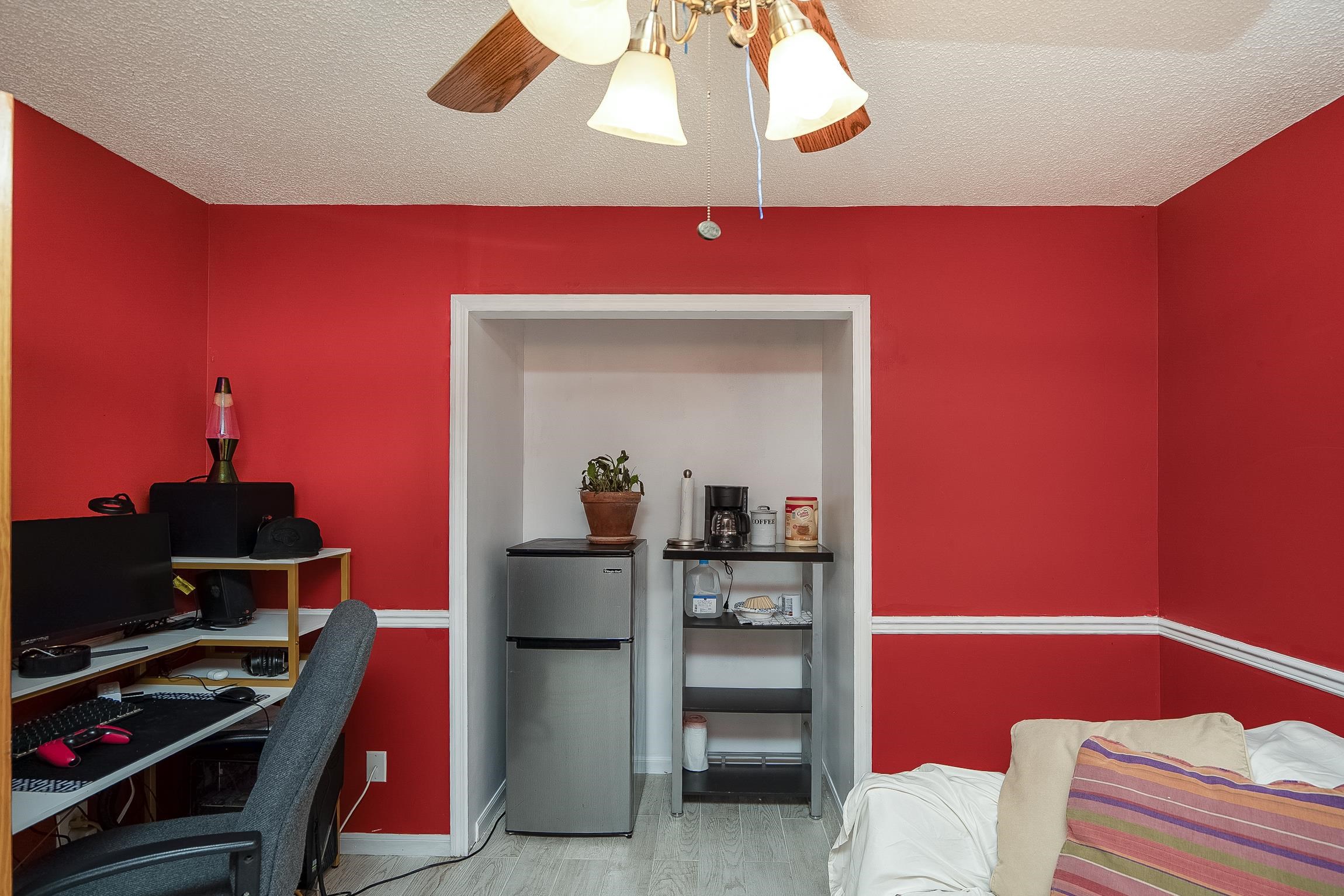 Image 21 of 58 For 181 Calle Madrid