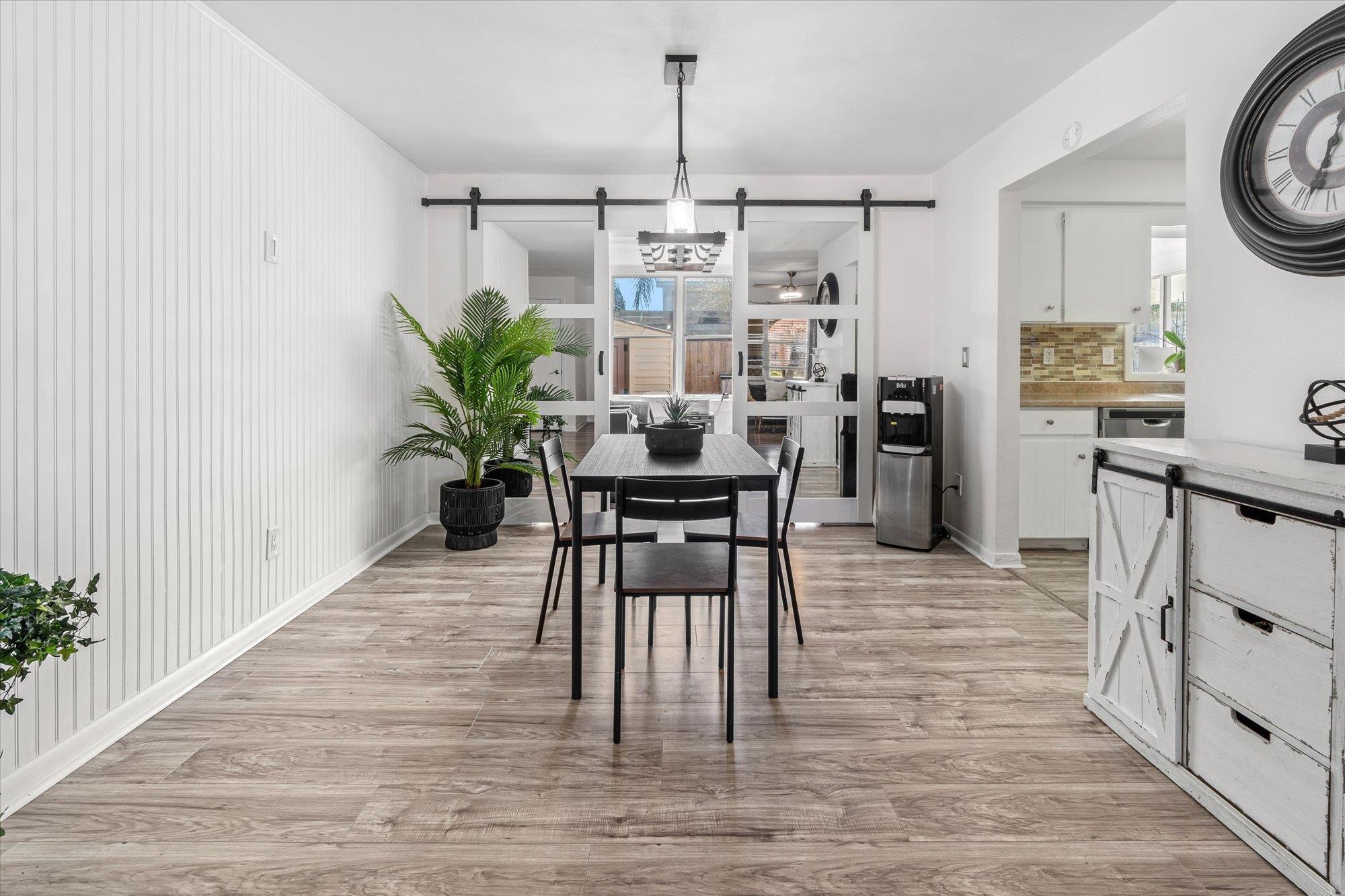 Image 11 of 53 For 209 Tropic Way