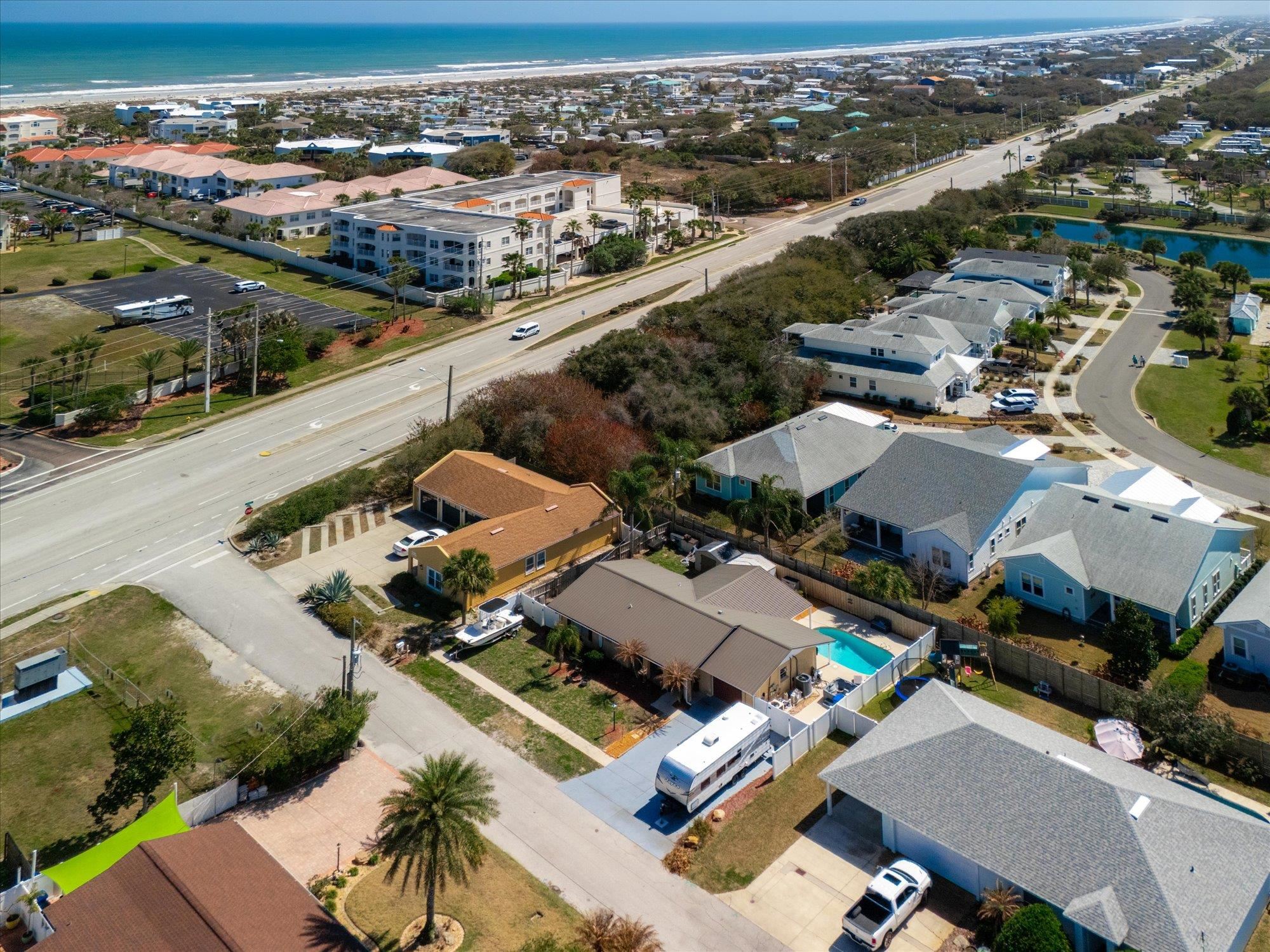 Image 38 of 53 For 209 Tropic Way