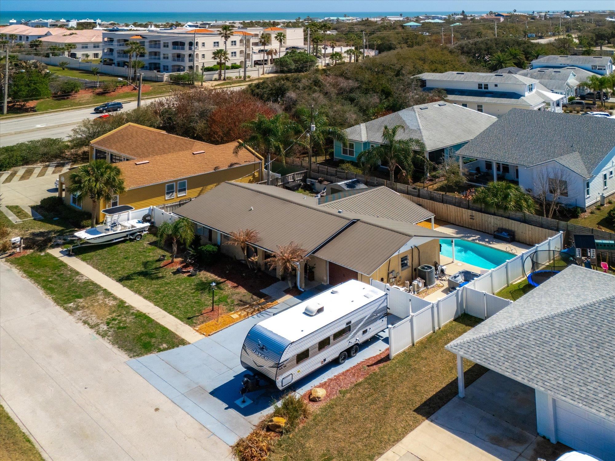 Image 52 of 53 For 209 Tropic Way