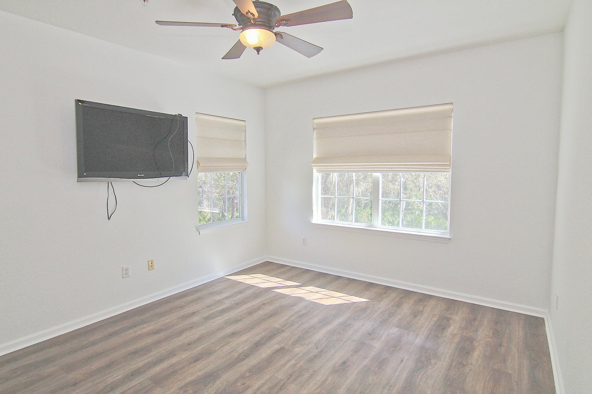 Image 18 of 40 For 115 Pine Hollow Trl E 108