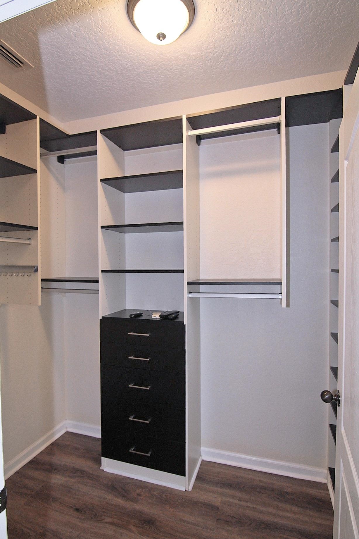 Image 19 of 40 For 115 Pine Hollow Trl E 108