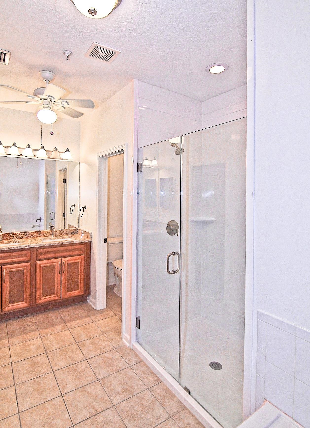 Image 20 of 40 For 115 Pine Hollow Trl E 108