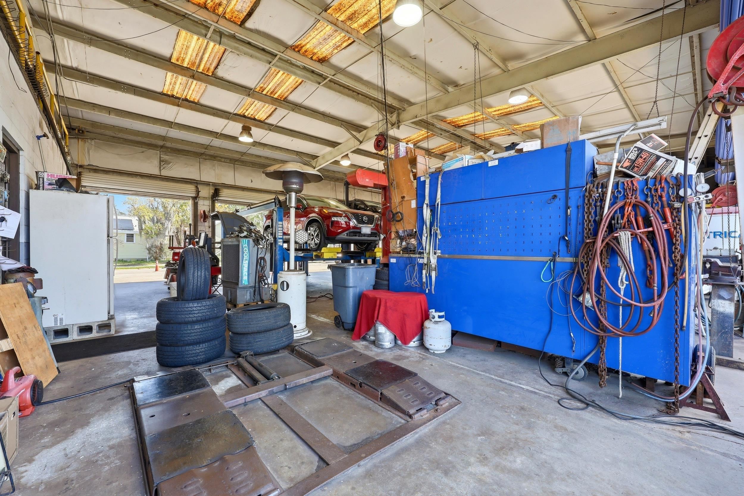 Image 49 of 64 For 2350 Ponce De Leon Blvd N