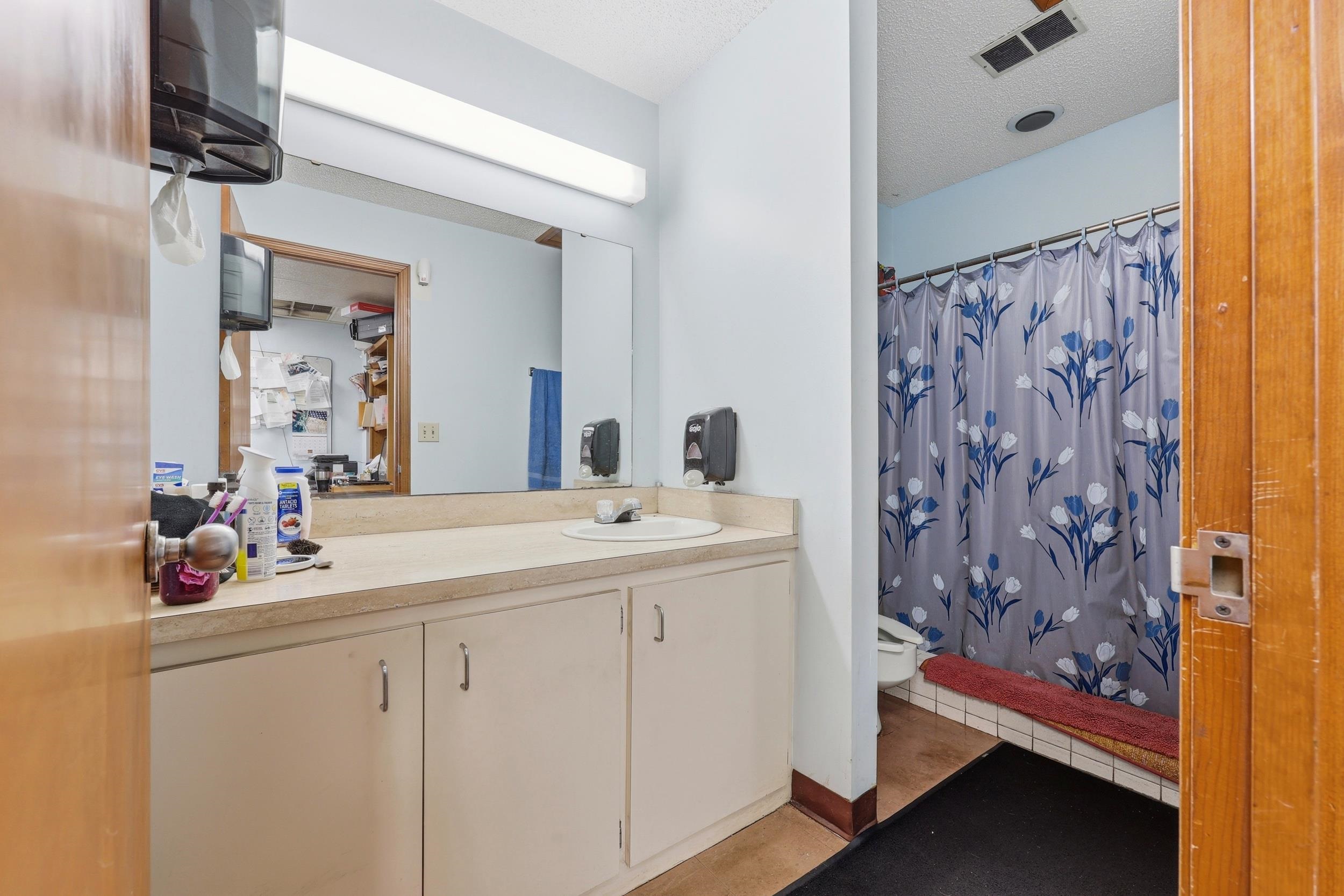 Image 52 of 64 For 2350 Ponce De Leon Blvd N