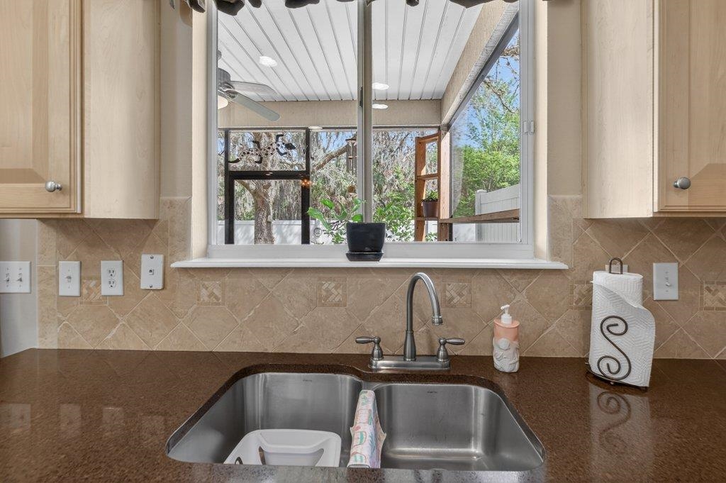 Image 25 of 50 For 112 Gargonza Ct