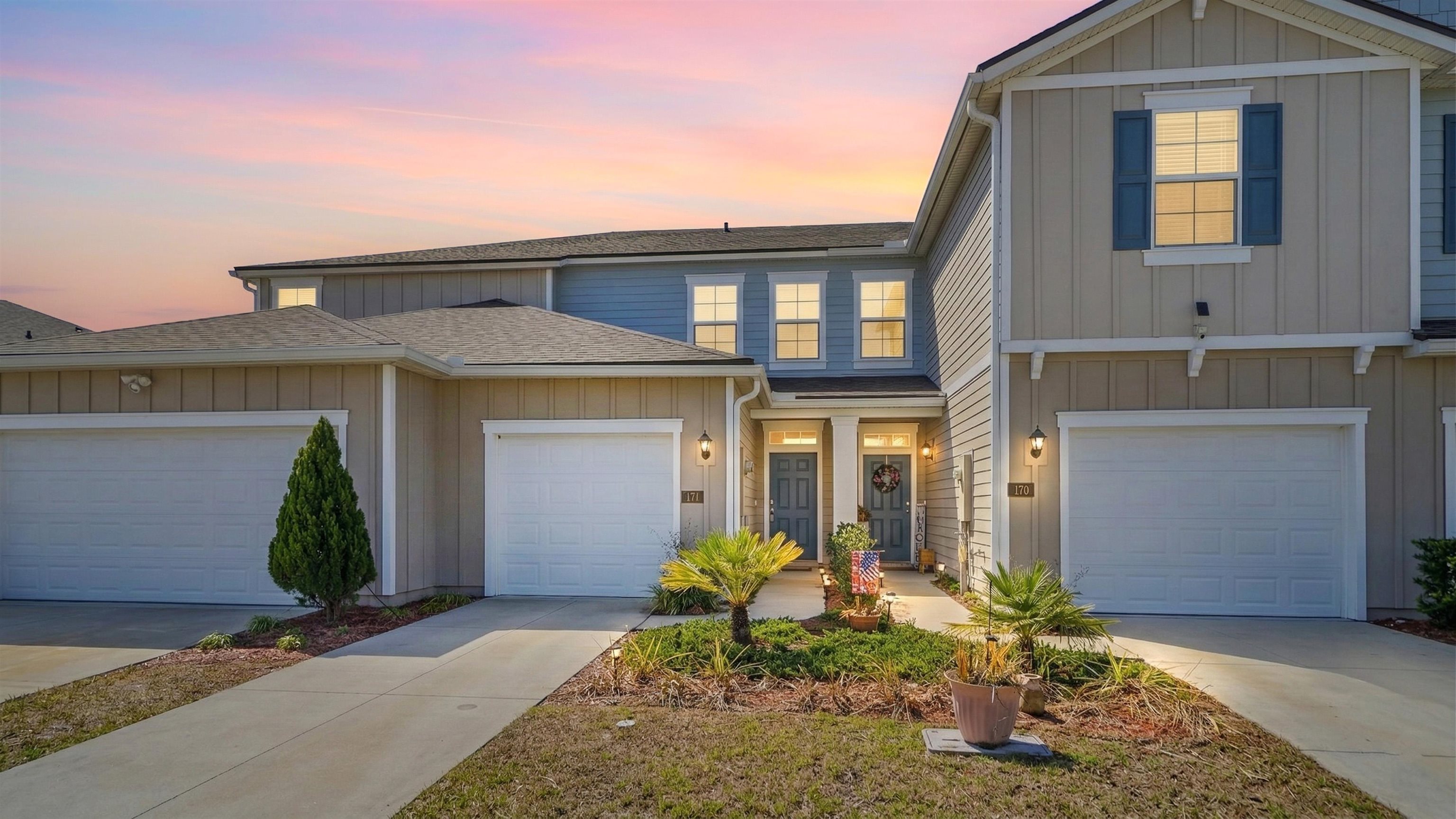 Image 2 of 43 For 172 Redbud Rd