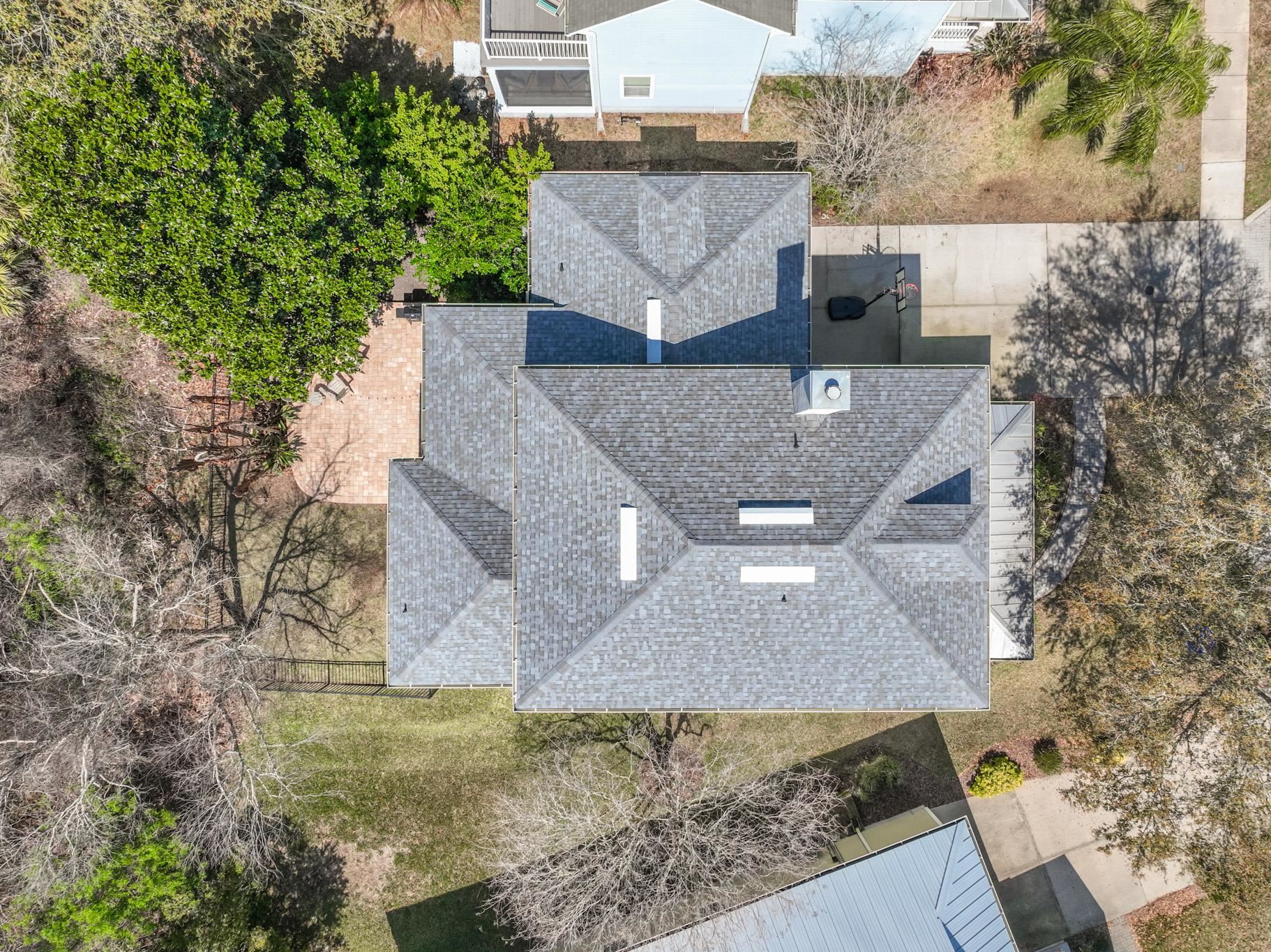 Image 48 of 62 For 383 High Tide Dr