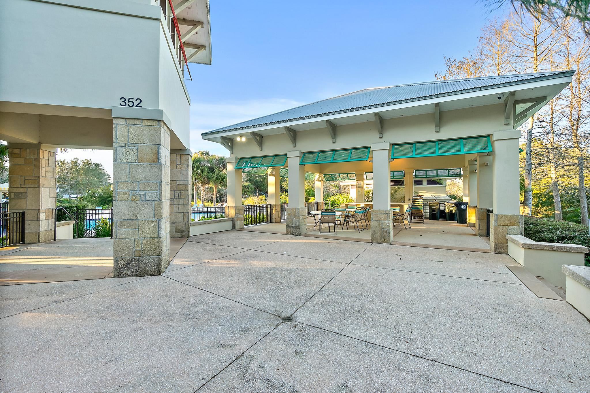 Image 58 of 62 For 383 High Tide Dr