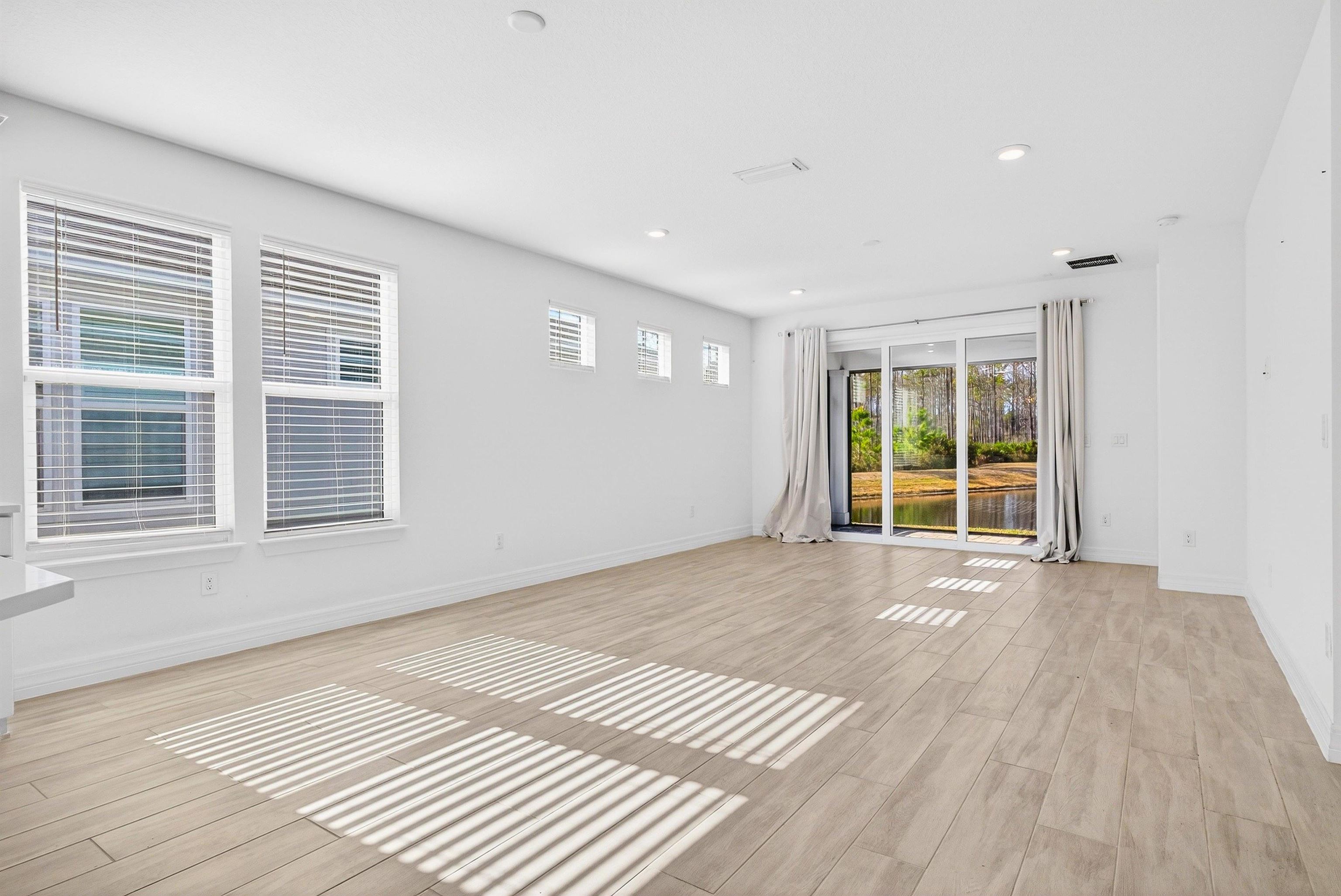 Image 24 of 67 For 34 Timber Light Trail