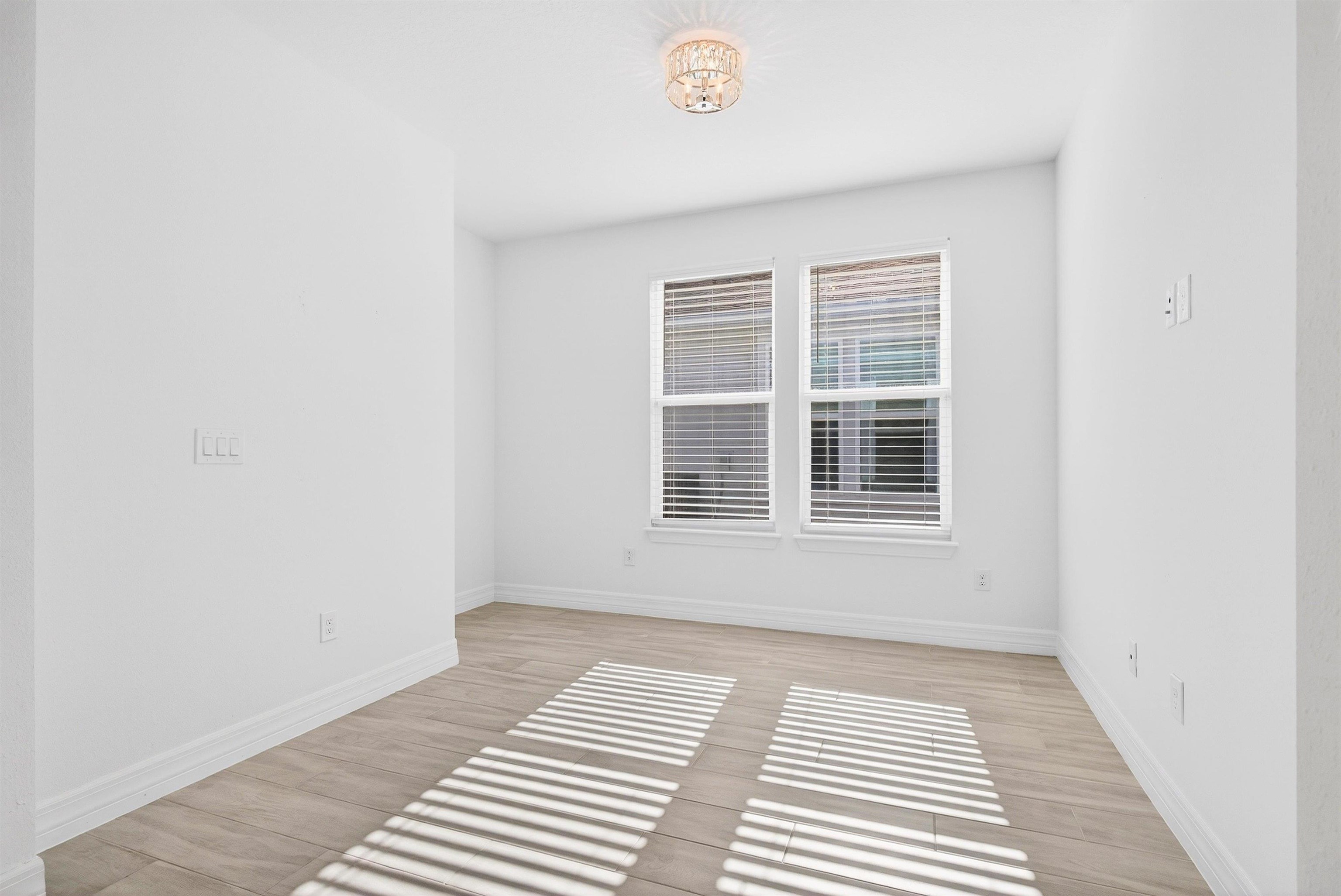 Image 30 of 67 For 34 Timber Light Trail