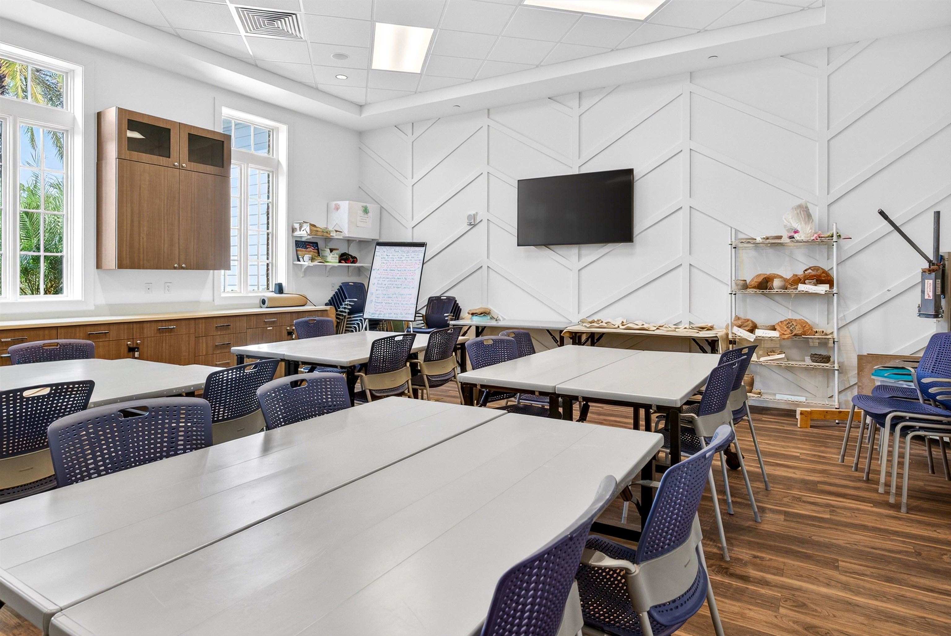 Image 51 of 67 For 34 Timber Light Trail