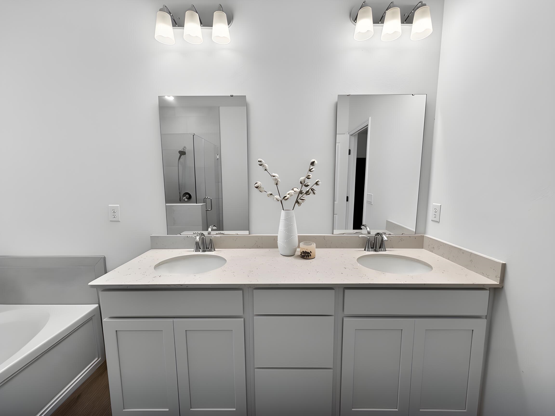 Image 24 of 36 For 63 Quicksilver Way