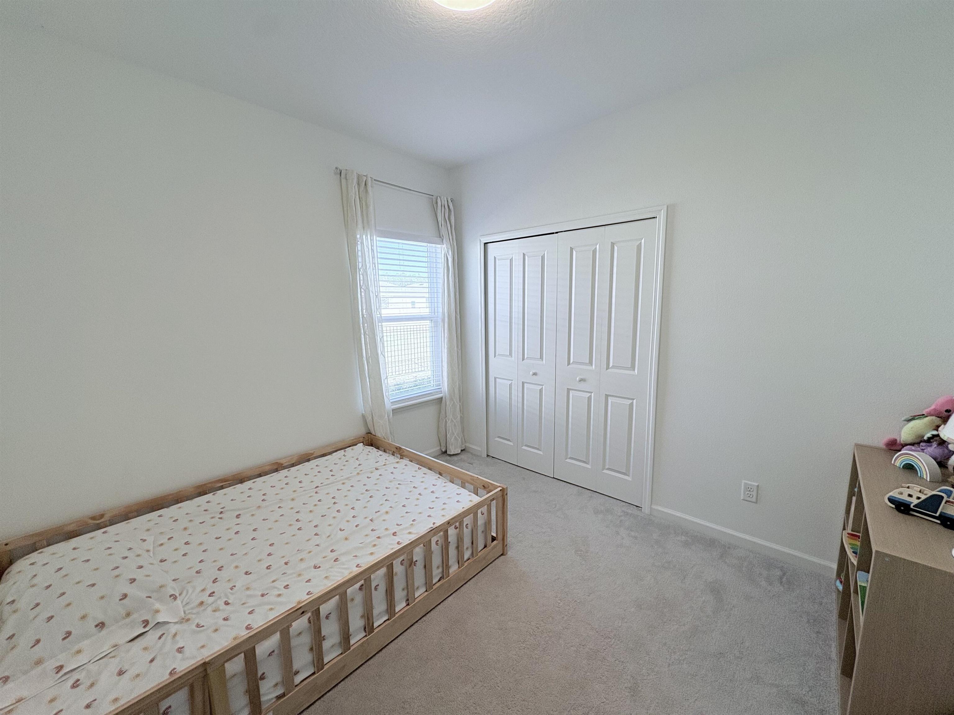 Image 27 of 36 For 63 Quicksilver Way