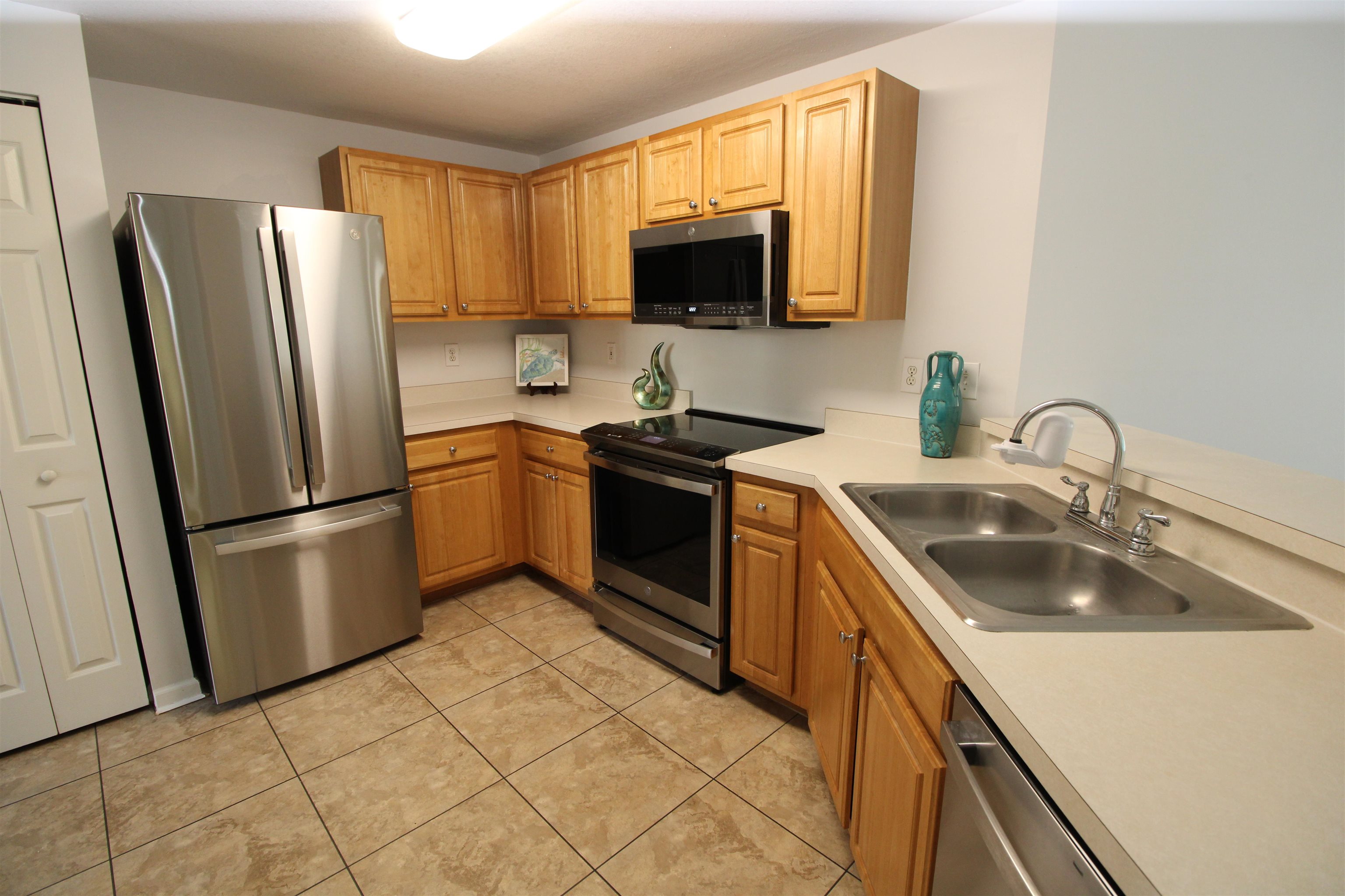 Image 14 of 38 For 1010 Bella Vista Blvd  126