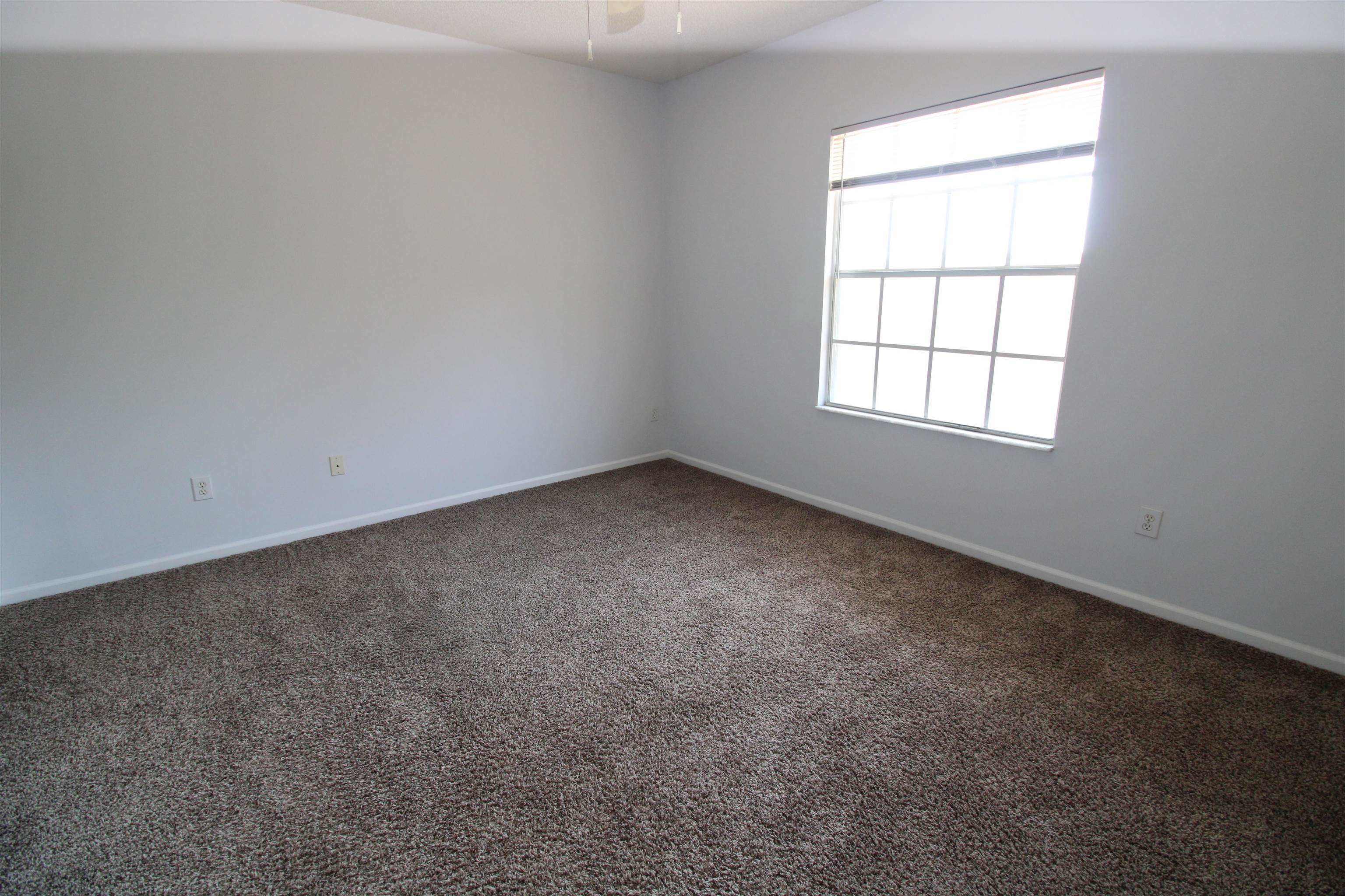 Image 20 of 38 For 1010 Bella Vista Blvd  126