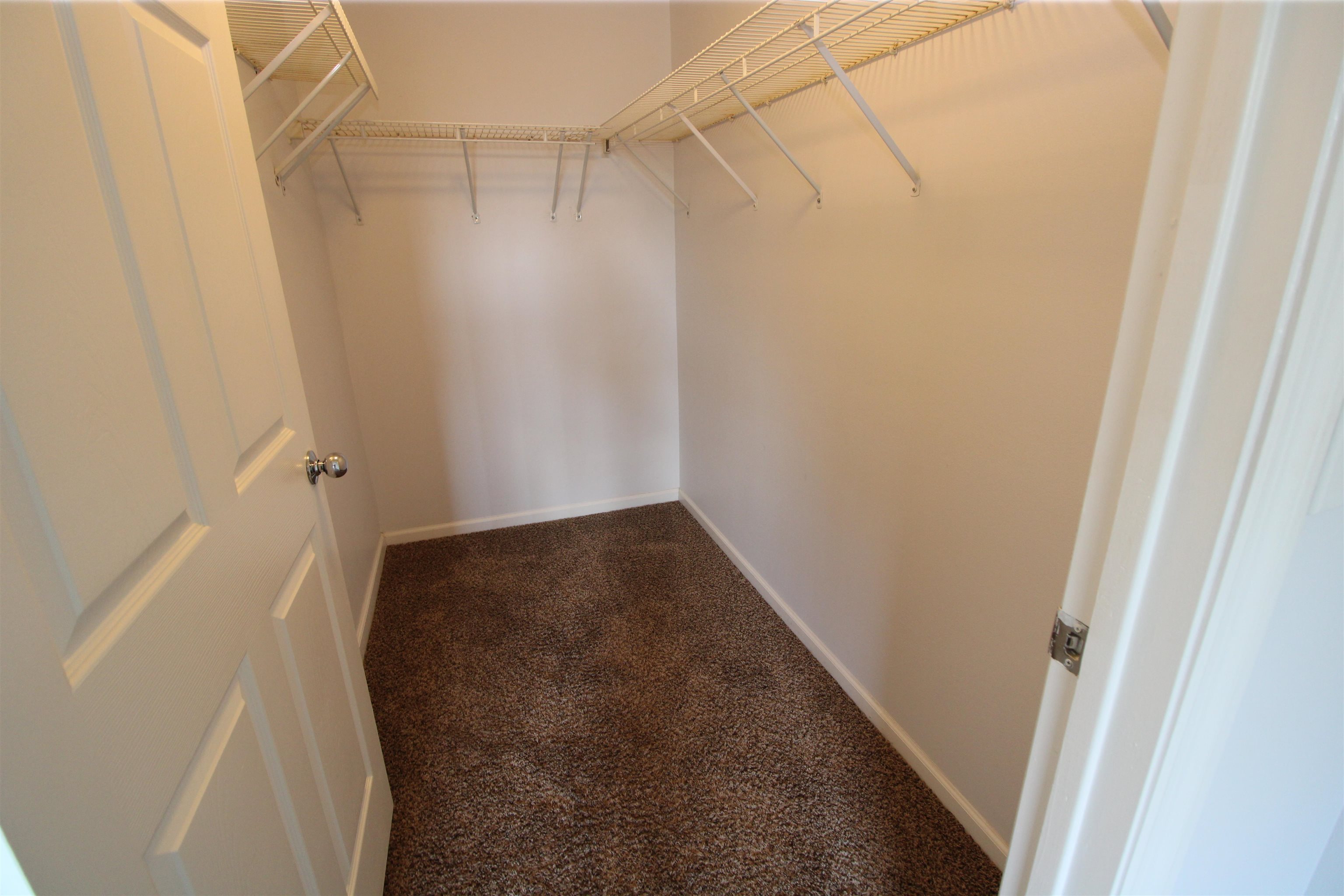 Image 22 of 38 For 1010 Bella Vista Blvd  126