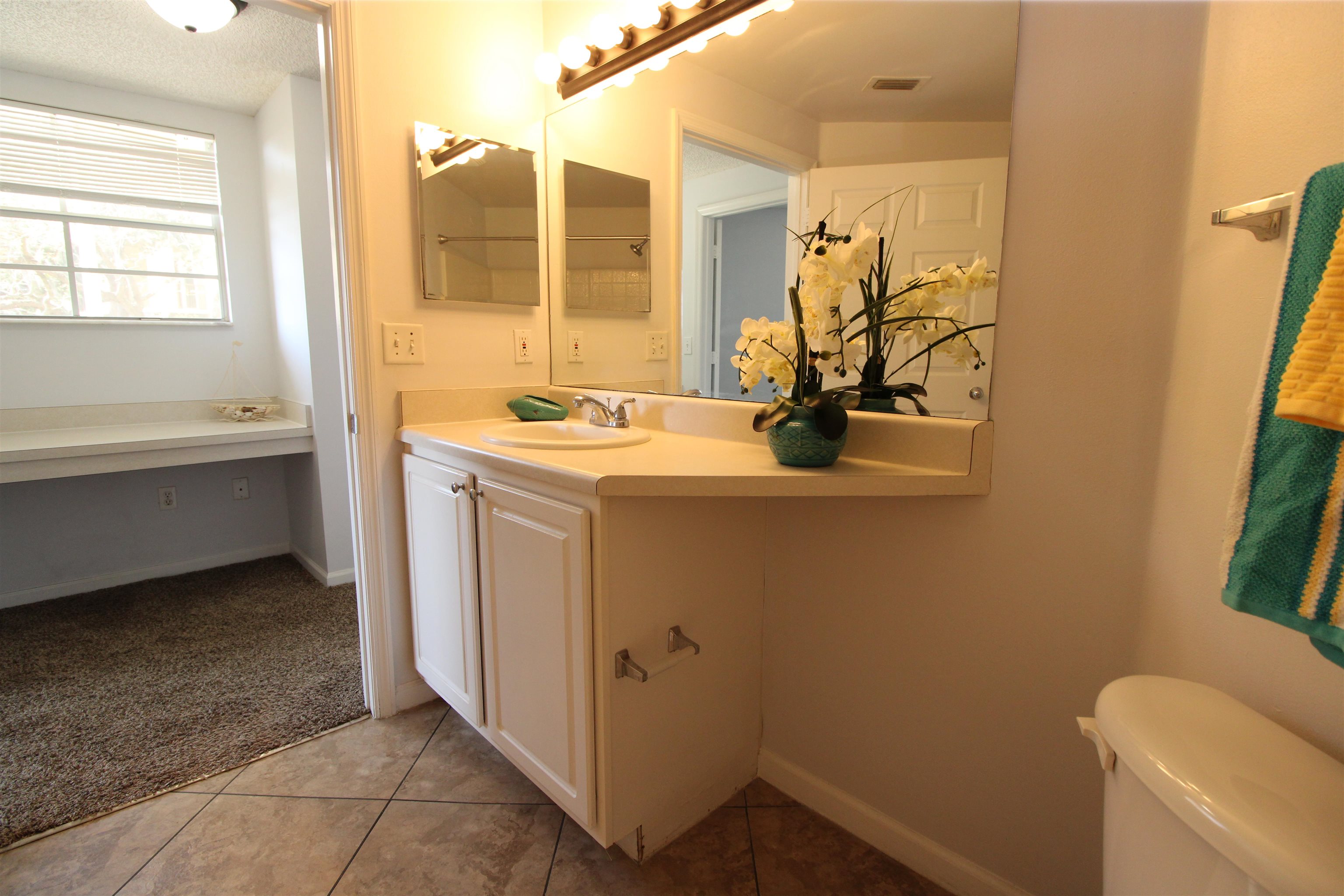 Image 24 of 38 For 1010 Bella Vista Blvd  126