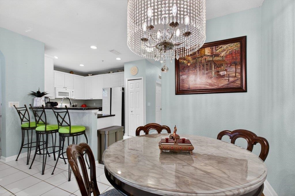 Image 14 of 46 For 305 Via Castilla  104