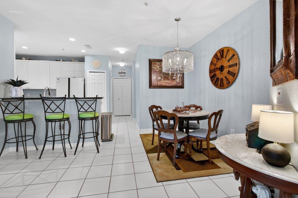 Image 17 of 46 For 305 Via Castilla  104