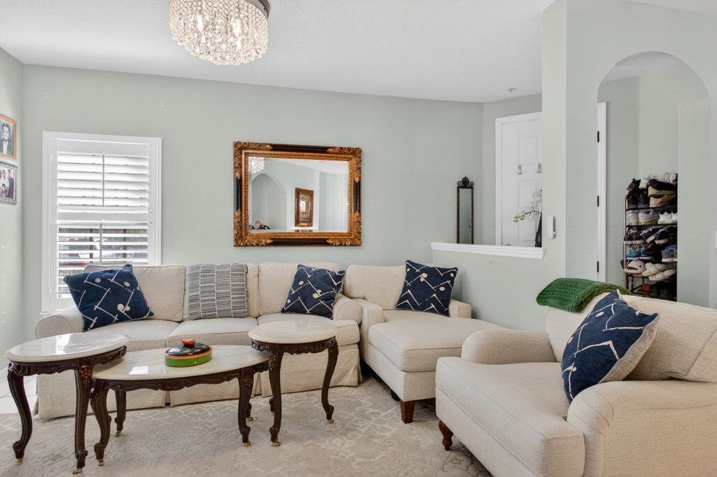 Image 8 of 46 For 305 Via Castilla  104