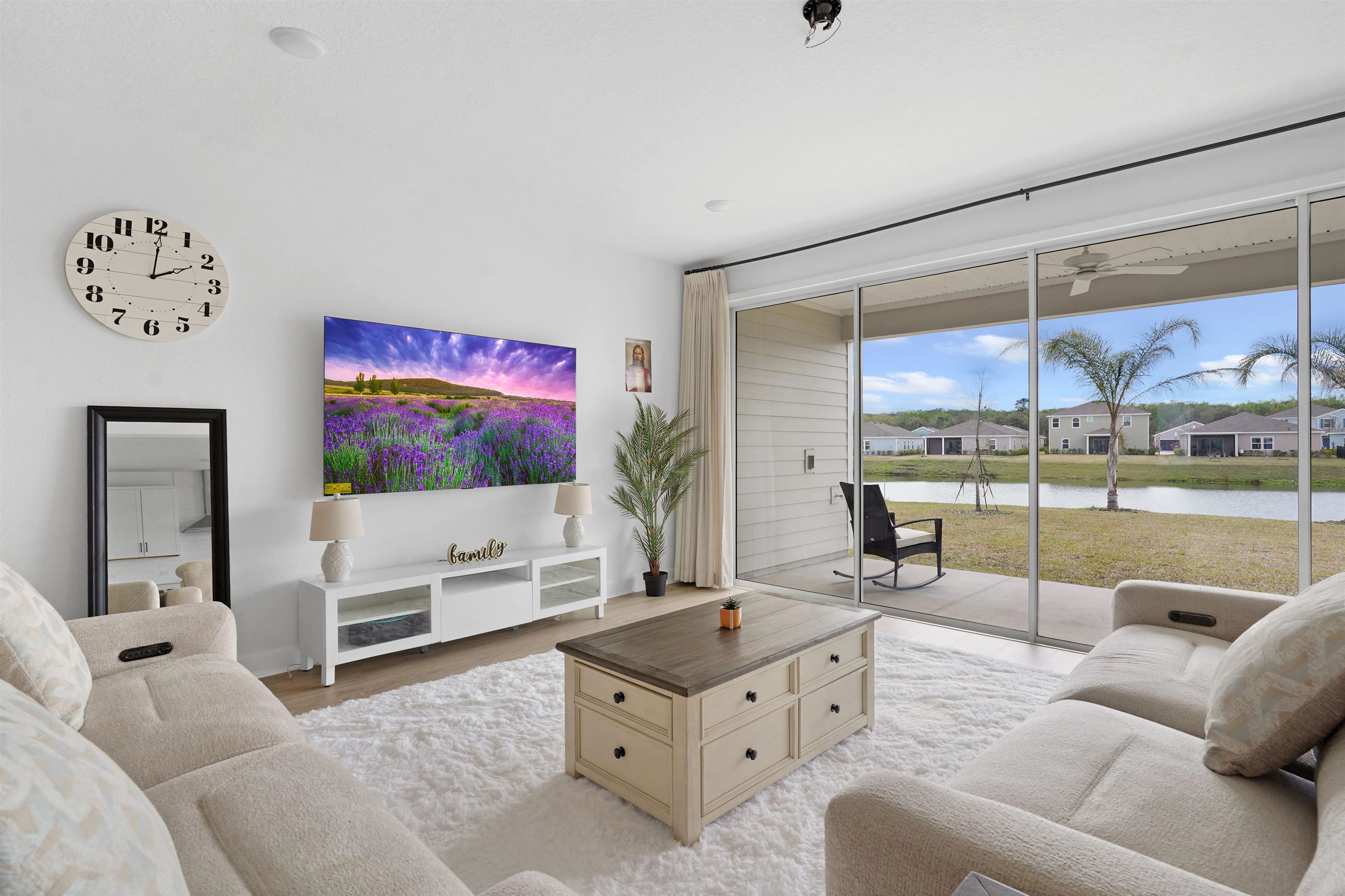 Image 11 of 45 For 2498 Trailmark Dr