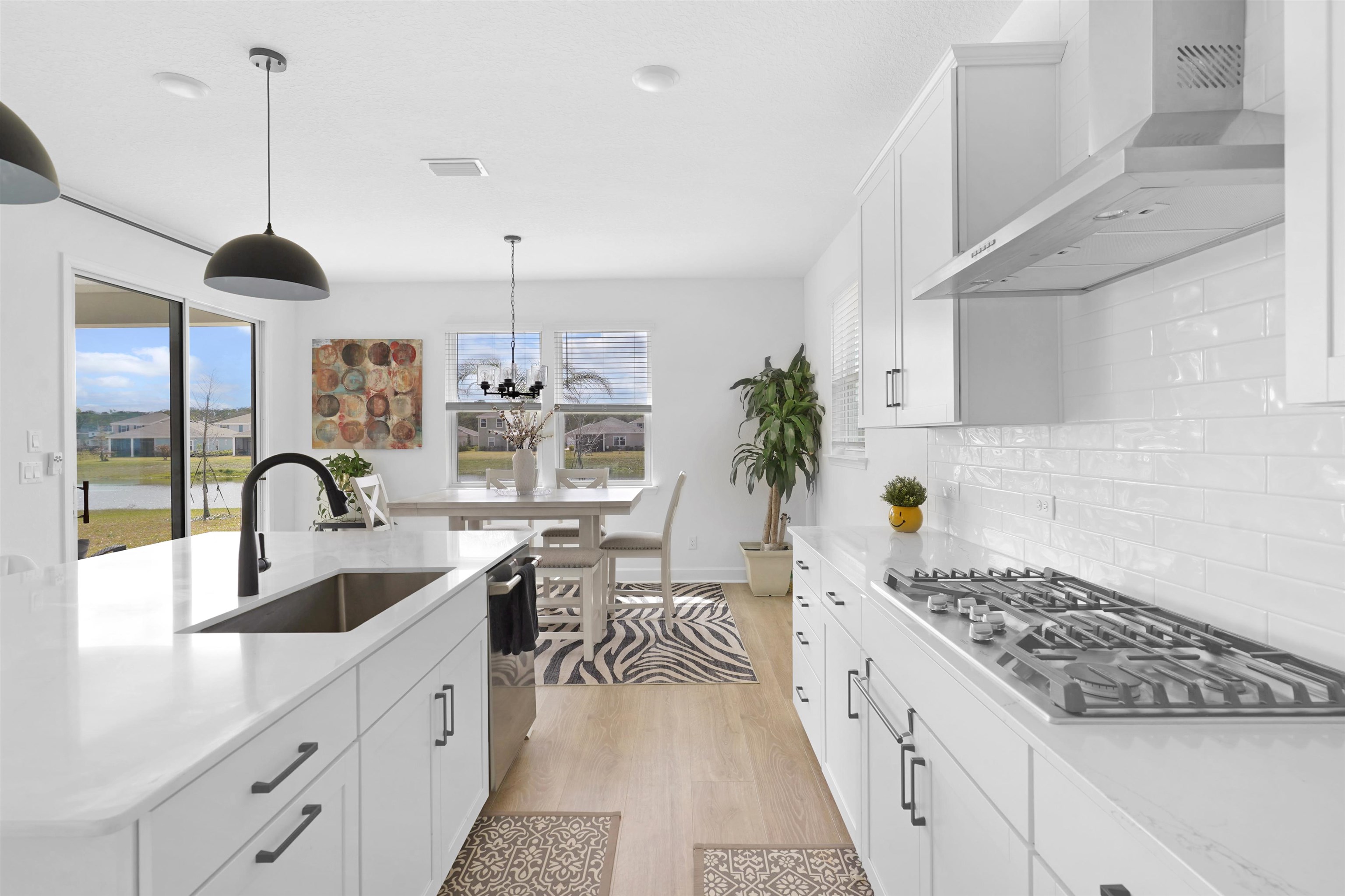 Image 15 of 45 For 2498 Trailmark Dr