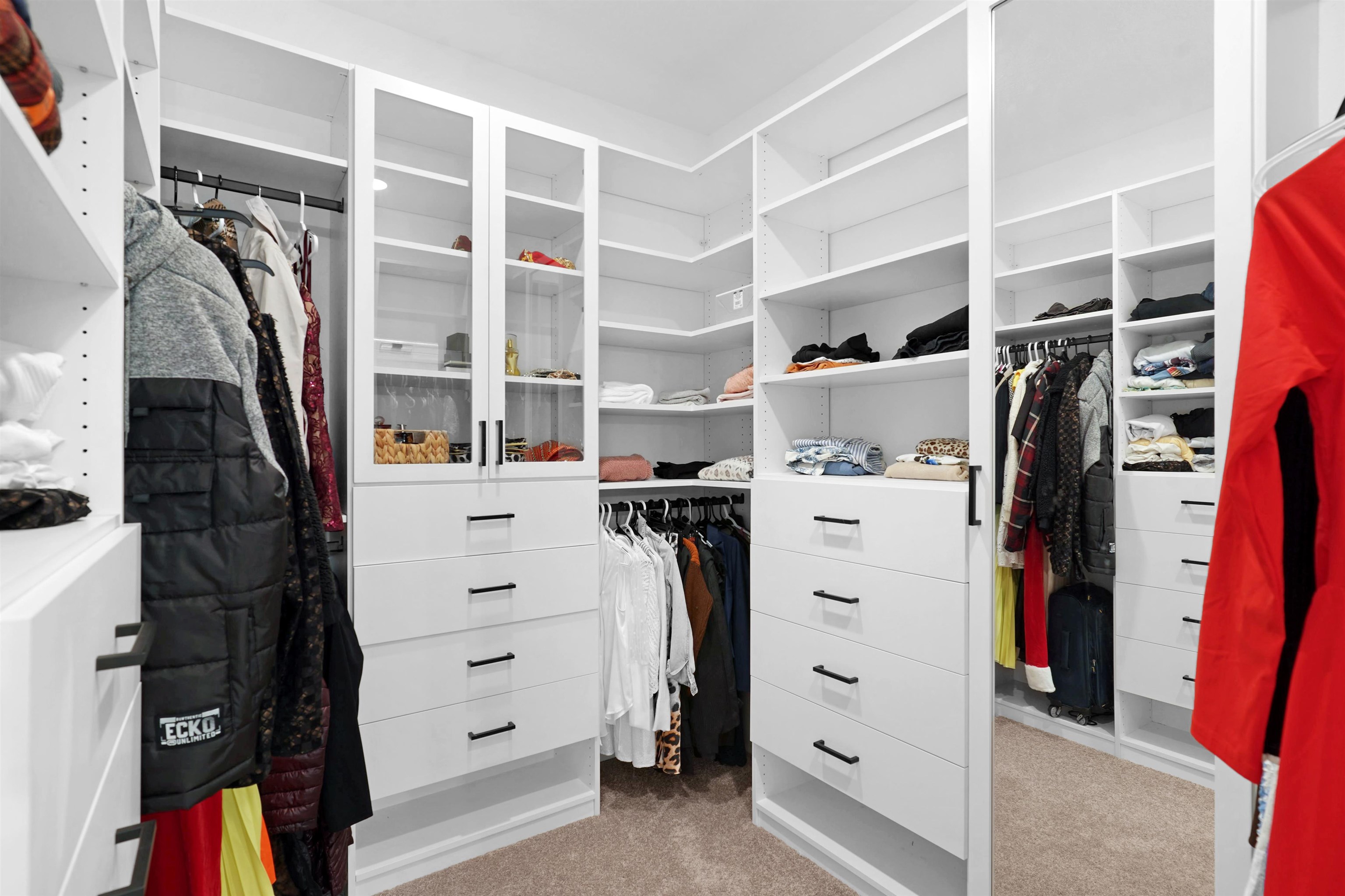 Image 27 of 45 For 2498 Trailmark Dr