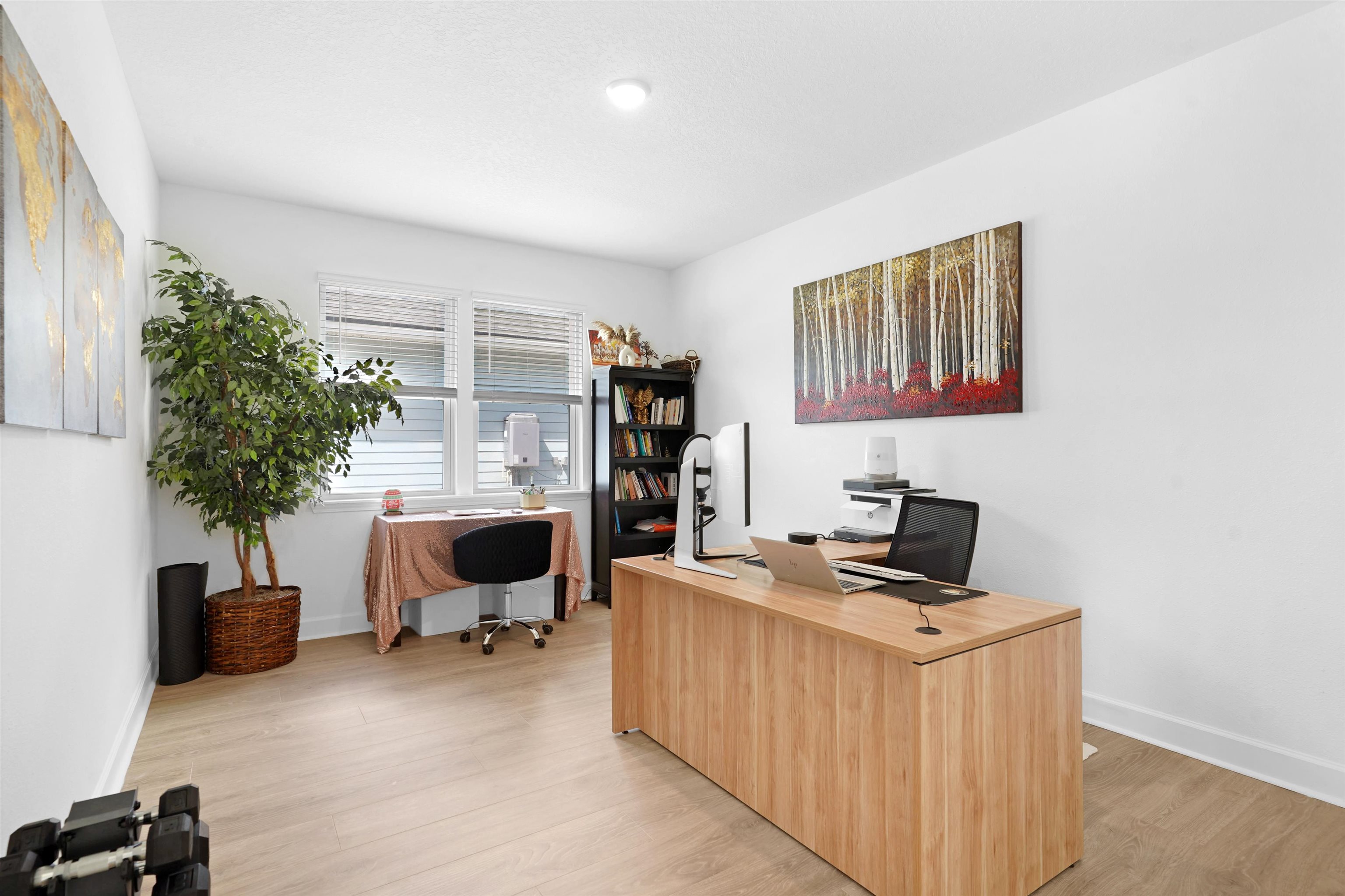 Image 29 of 45 For 2498 Trailmark Dr