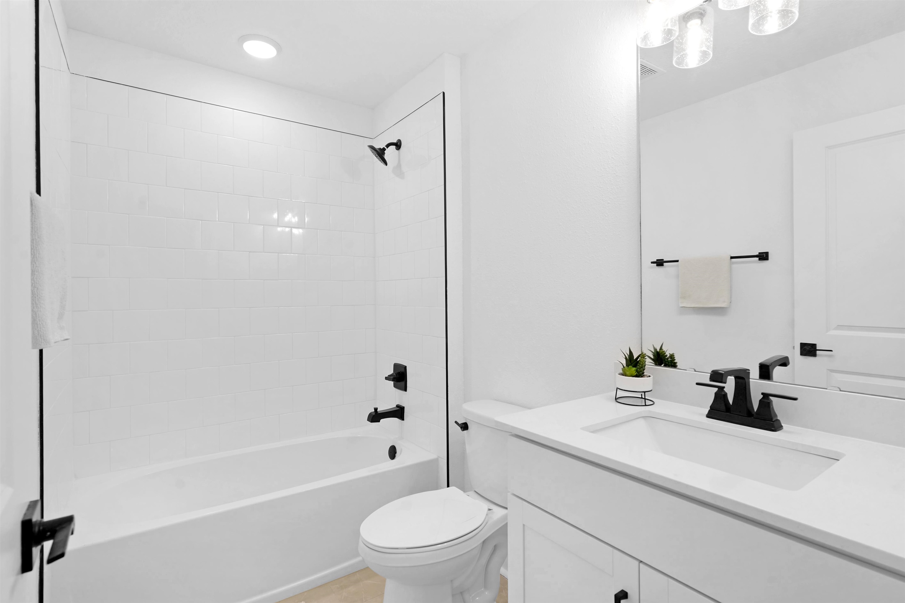 Image 38 of 45 For 2498 Trailmark Dr