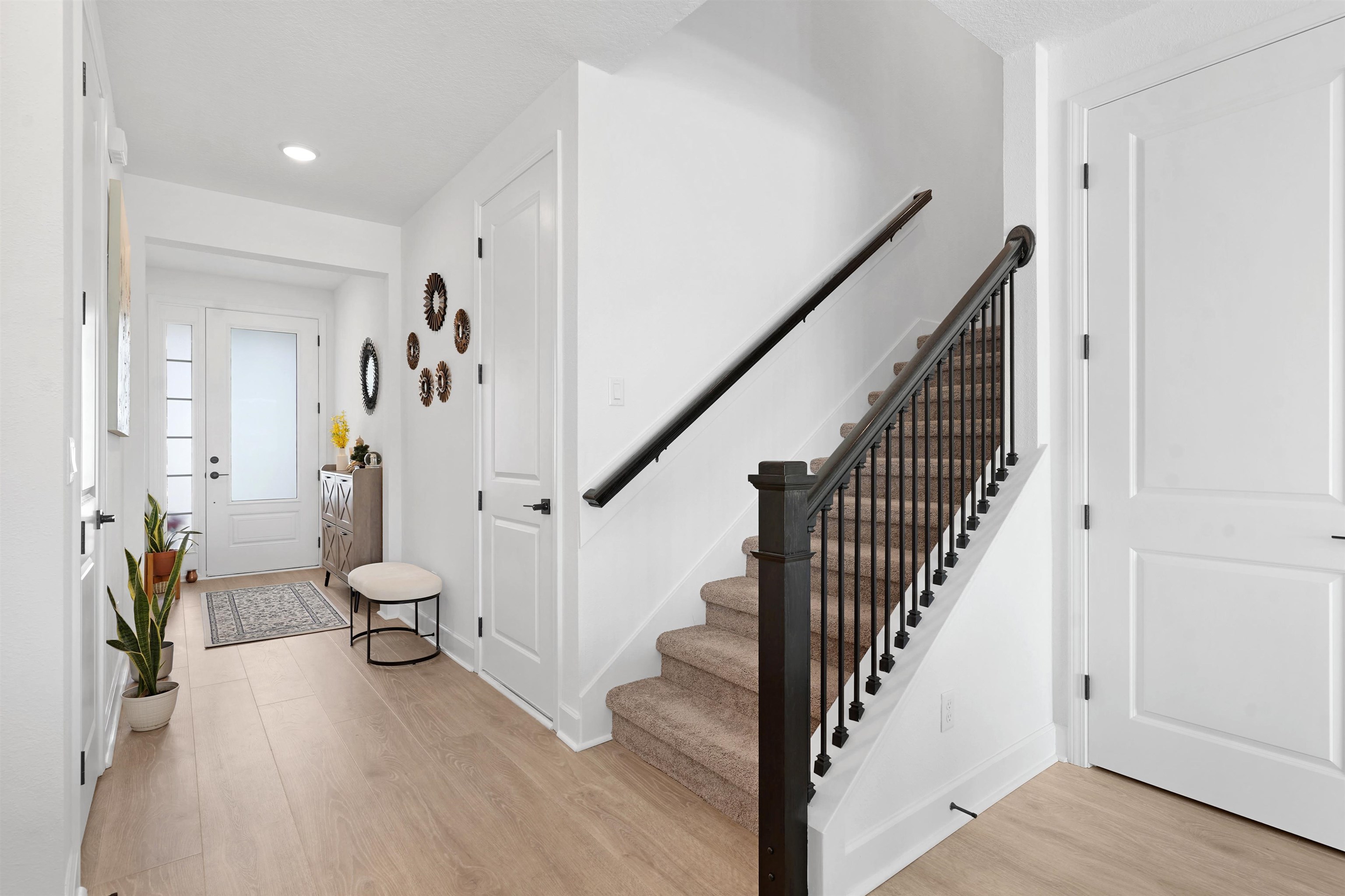 Image 8 of 45 For 2498 Trailmark Dr