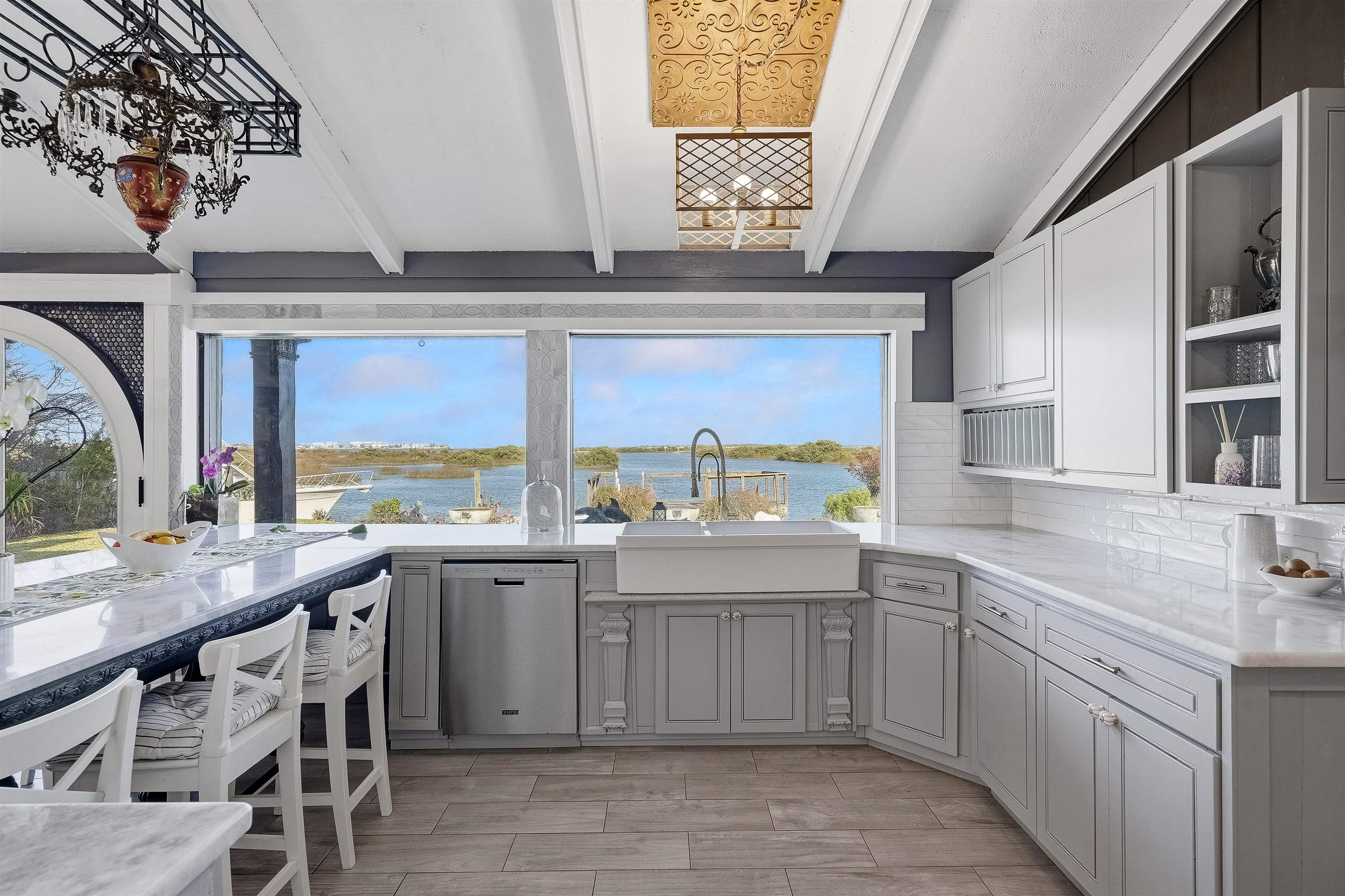 Image 18 of 58 For 71 Water St  