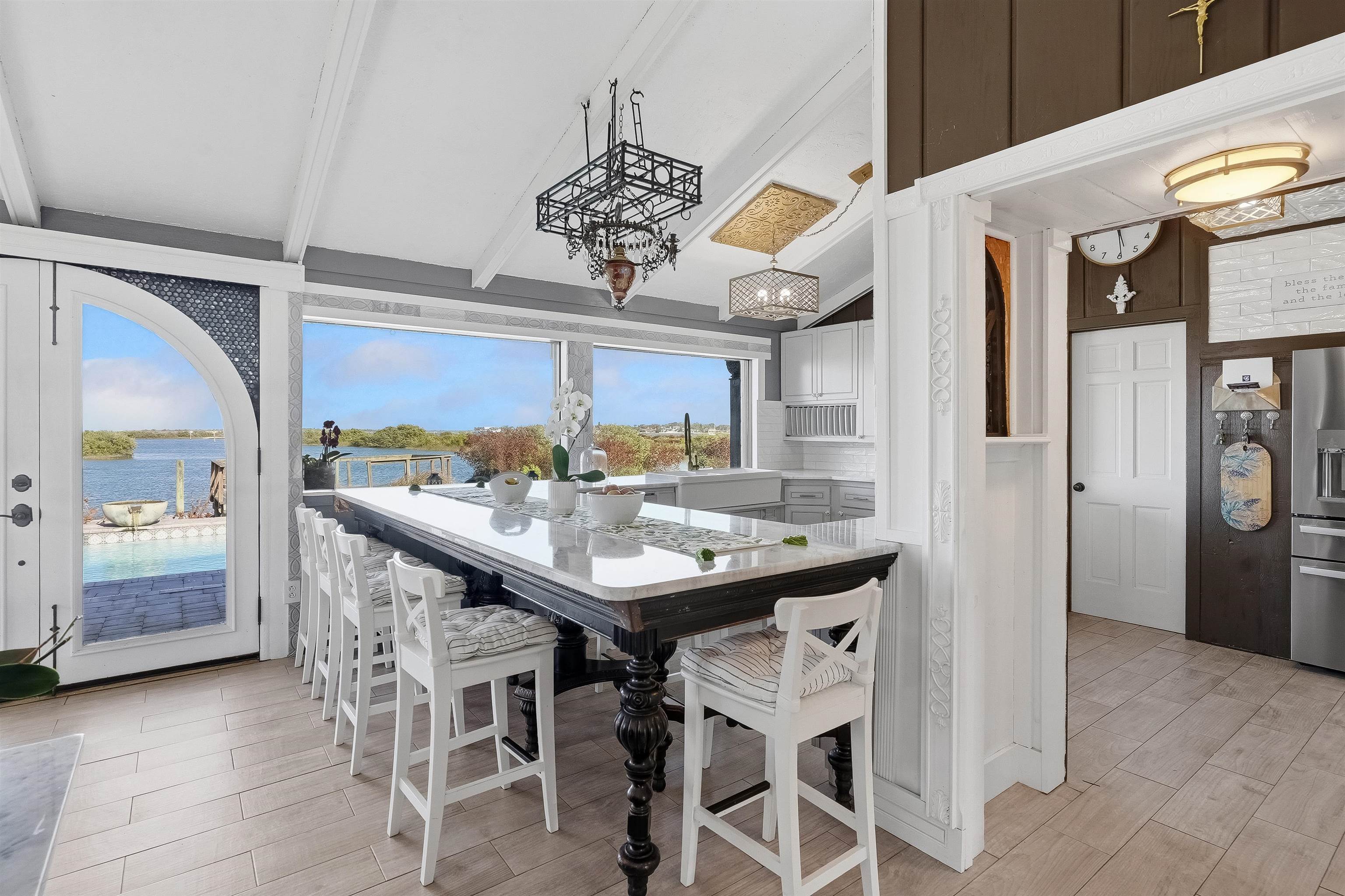 Image 19 of 58 For 71 Water St  