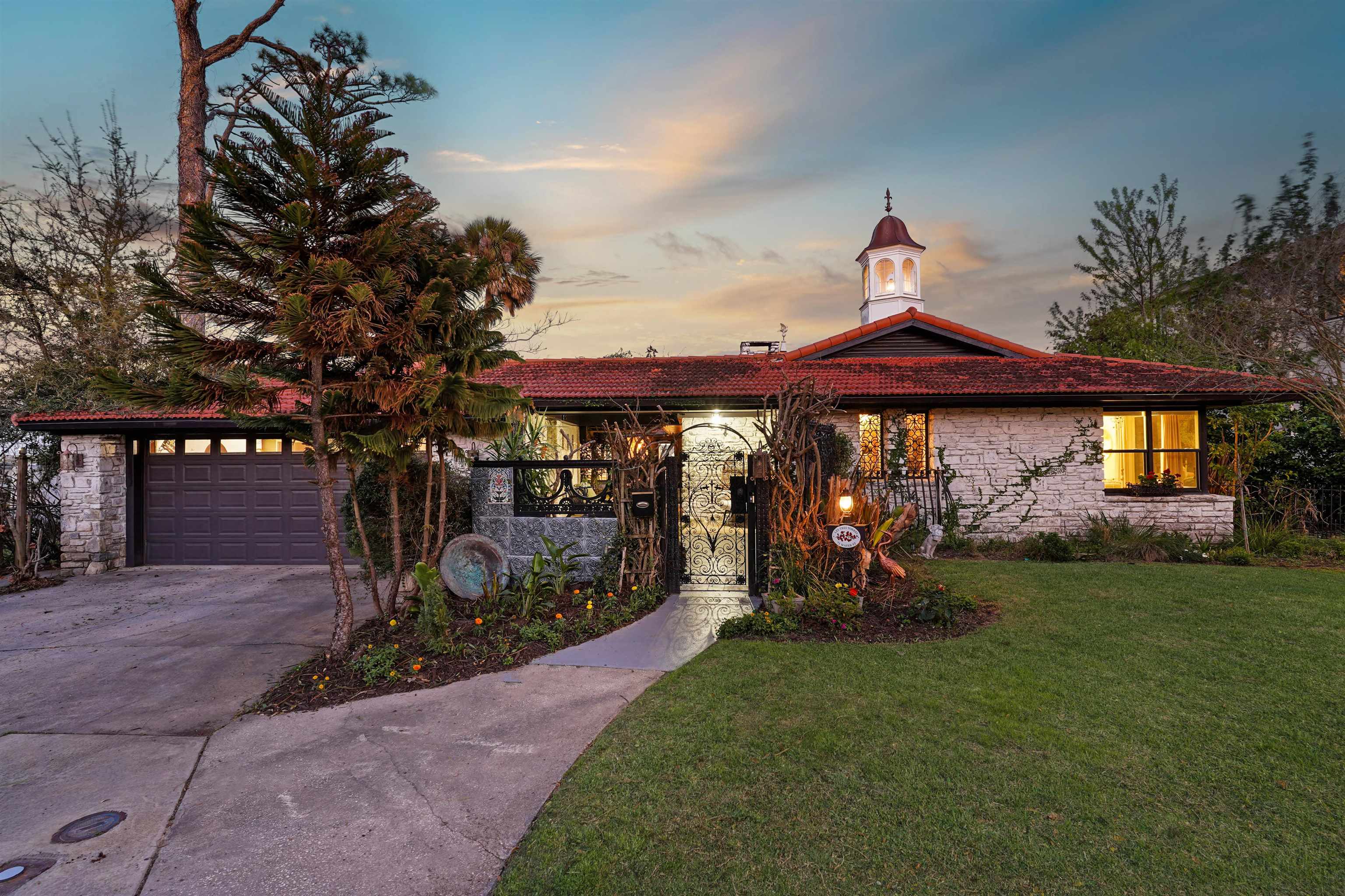 Image 2 of 58 For 71 Water St  