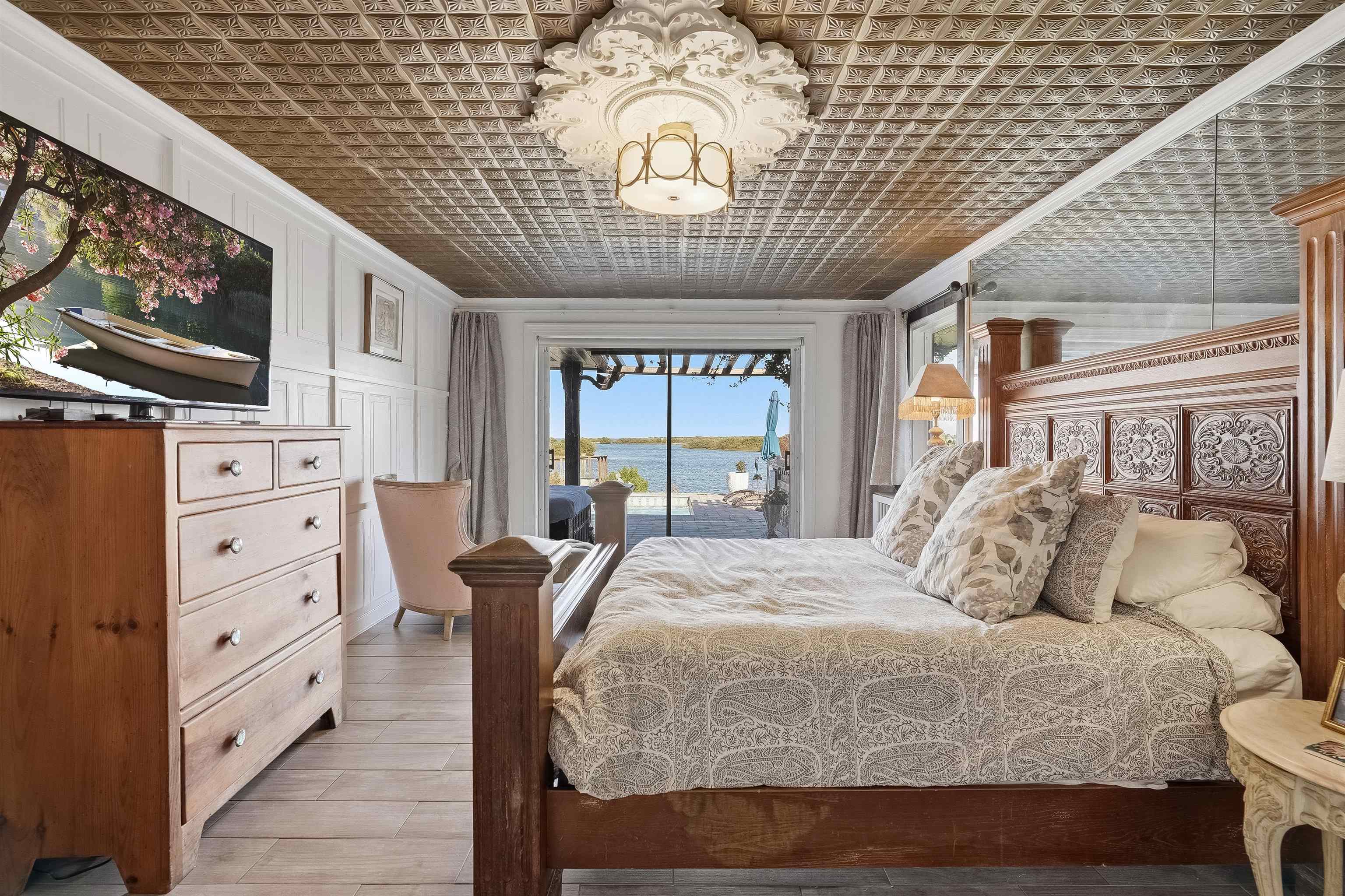 Image 25 of 58 For 71 Water St  