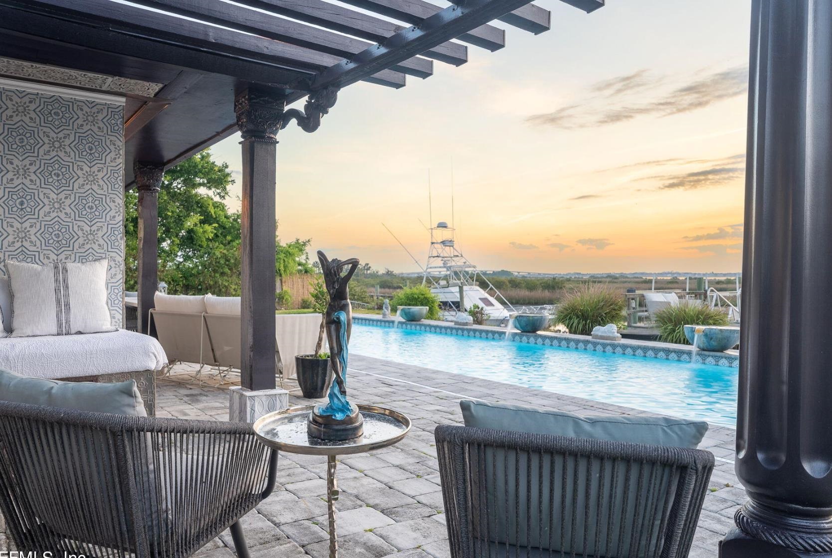 Image 46 of 58 For 71 Water St  