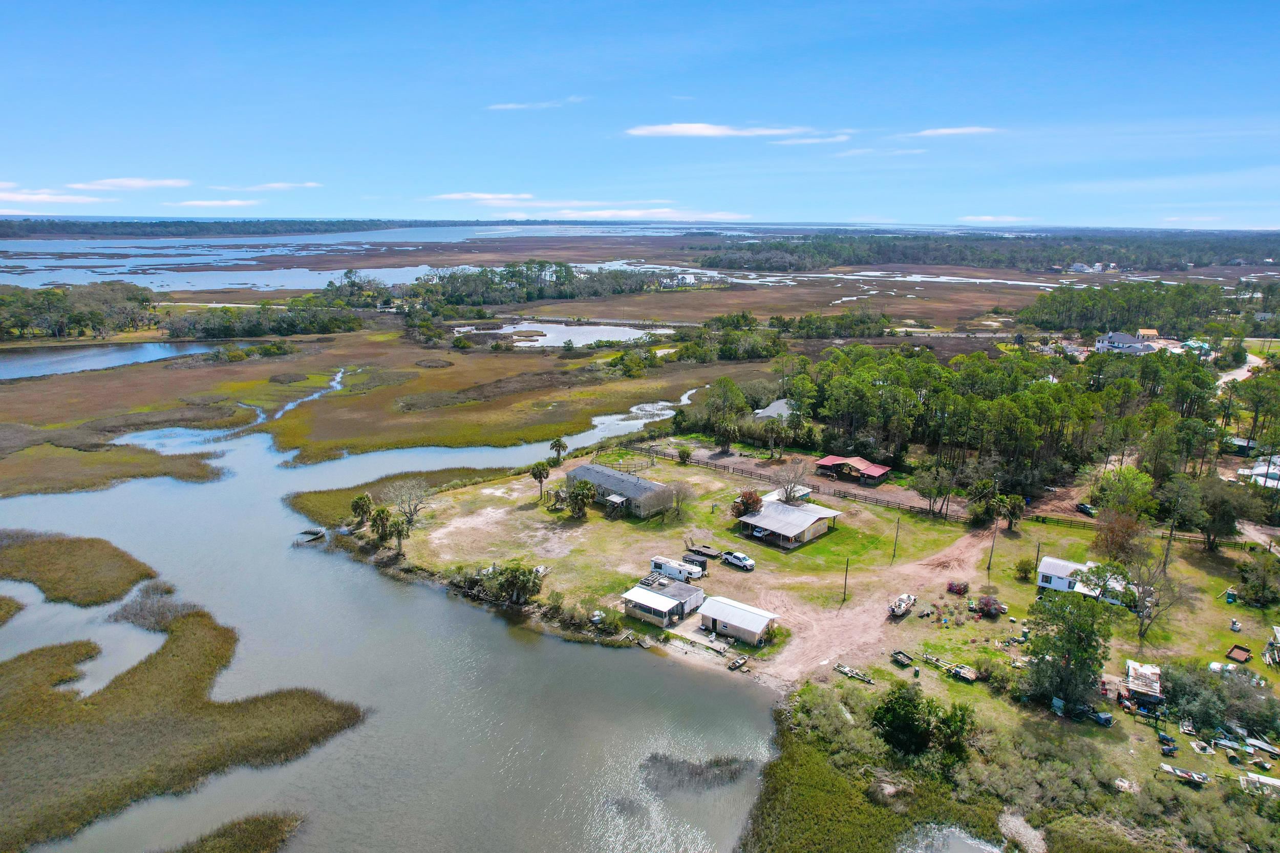 Image 8 of 13 For 490 Coopers Cove Rd