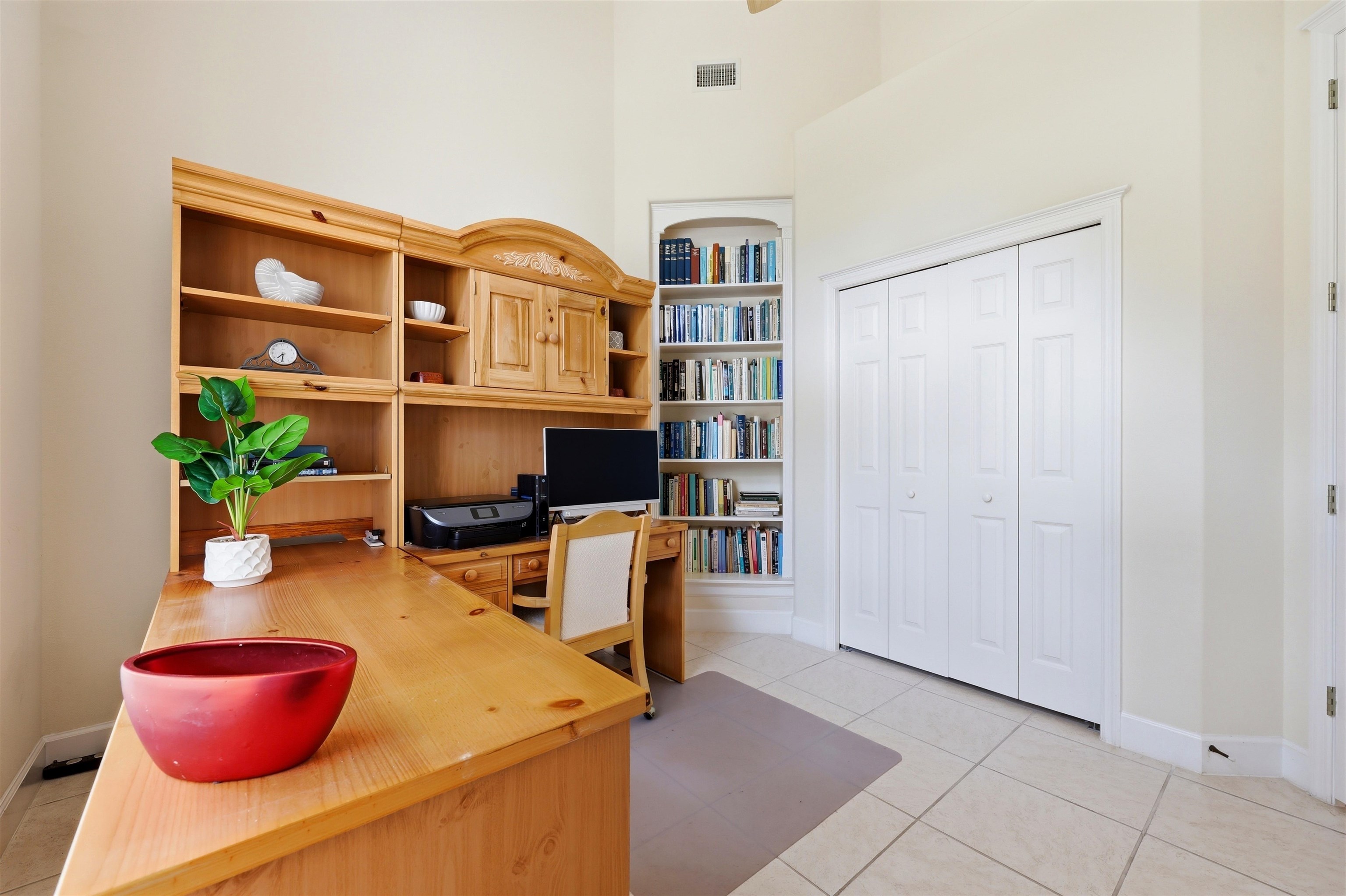 Image 15 of 71 For 249 Fiddlers Point Dr