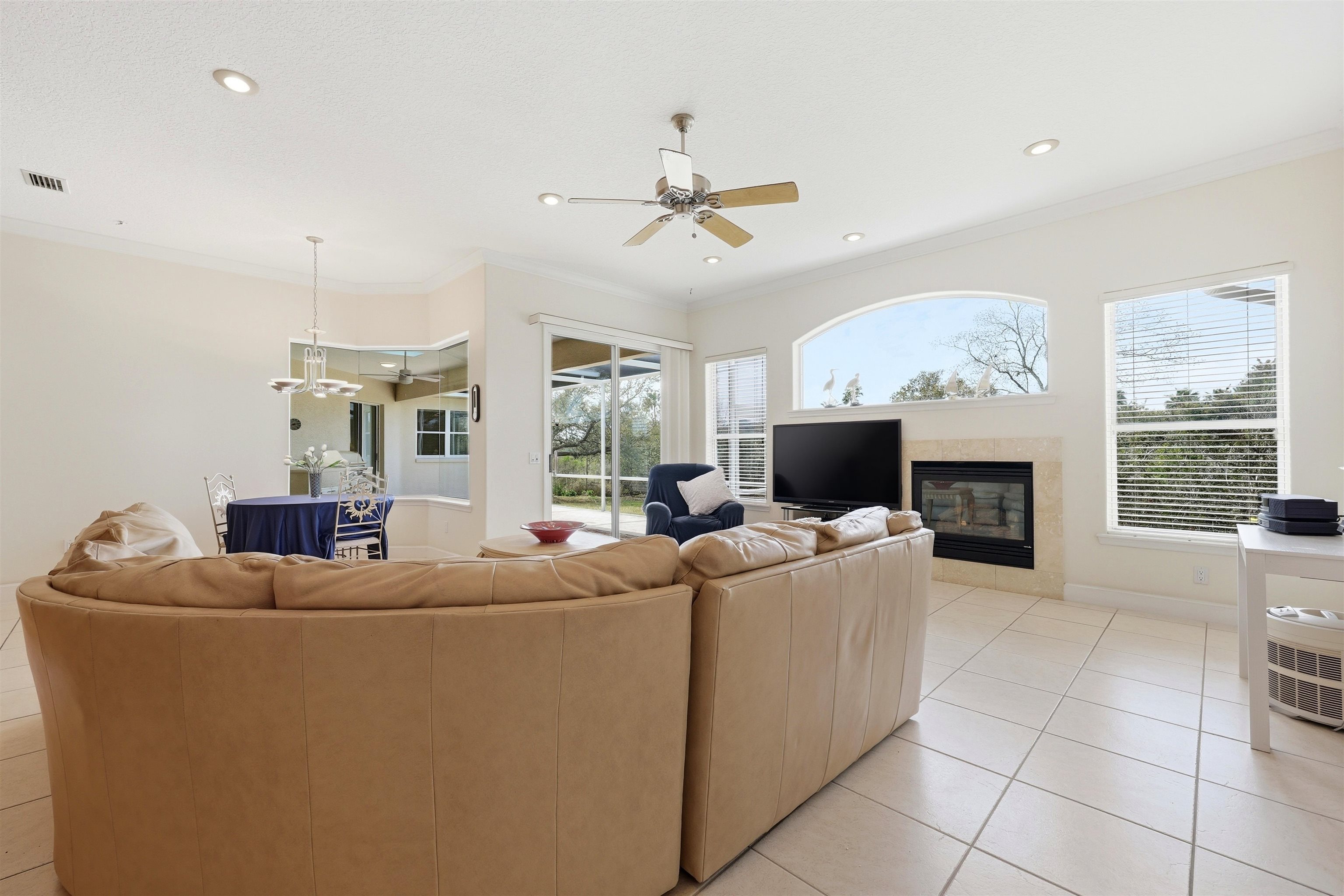 Image 24 of 71 For 249 Fiddlers Point Dr