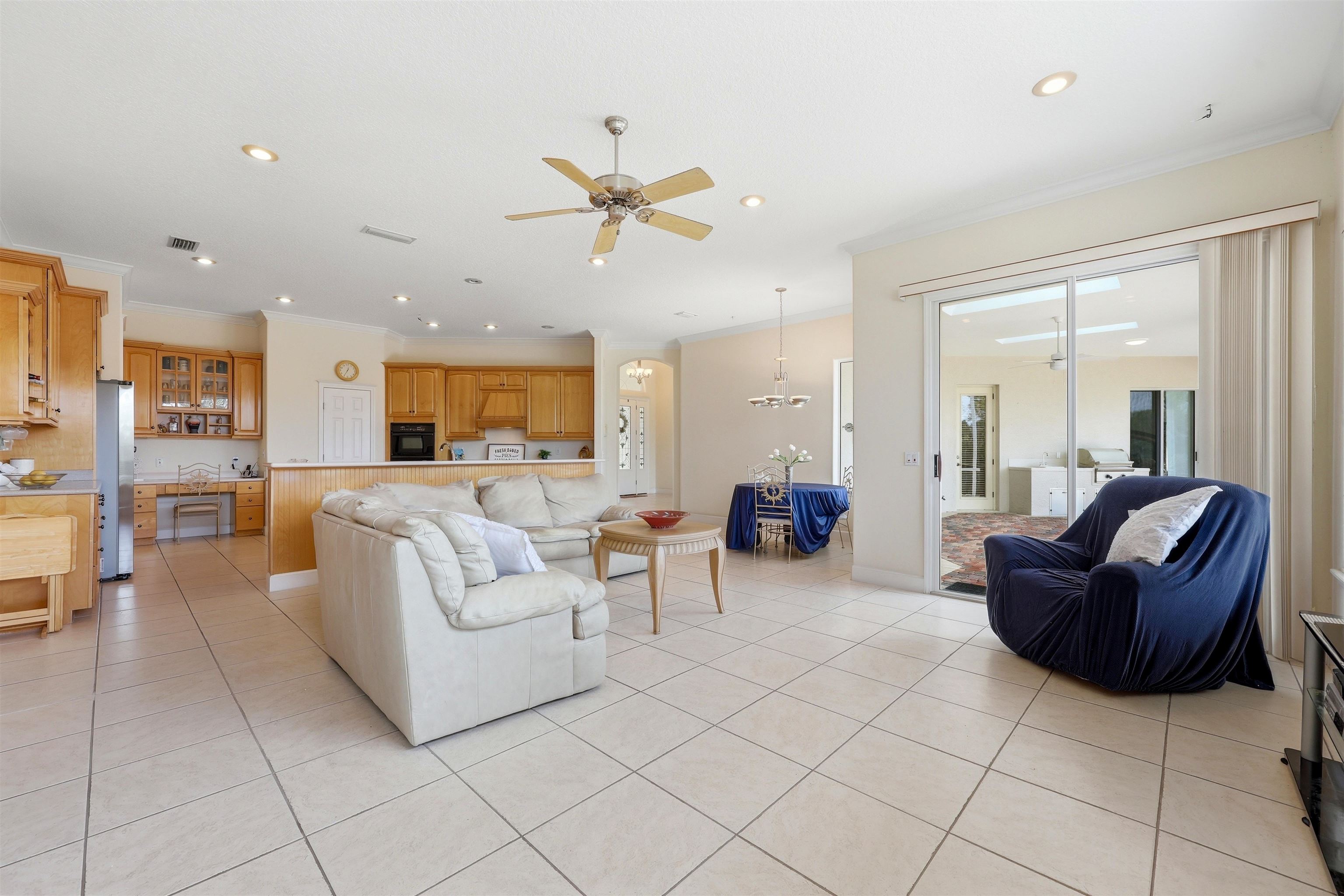 Image 25 of 71 For 249 Fiddlers Point Dr