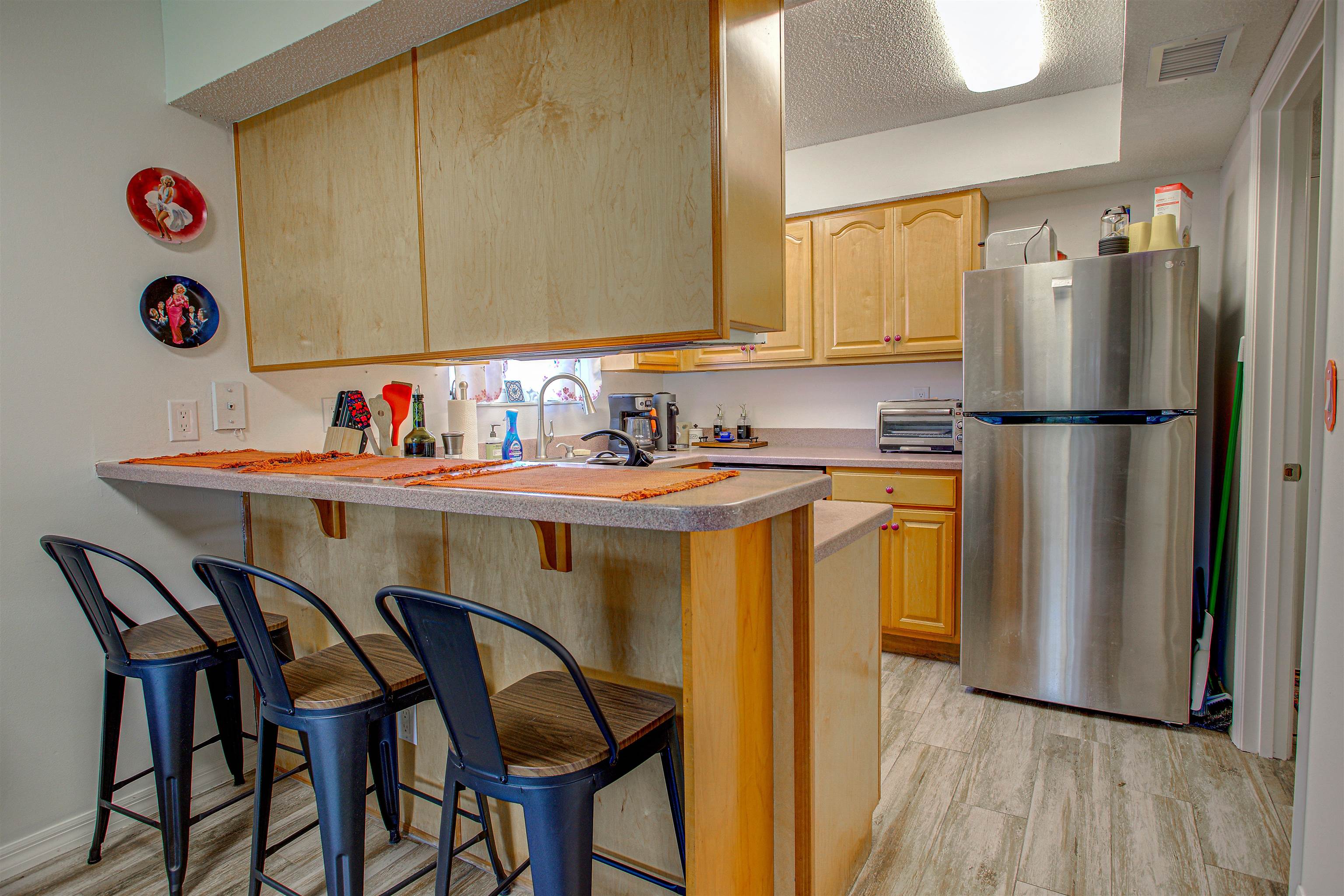 Image 6 of 23 For 118 Rio Del Mar St