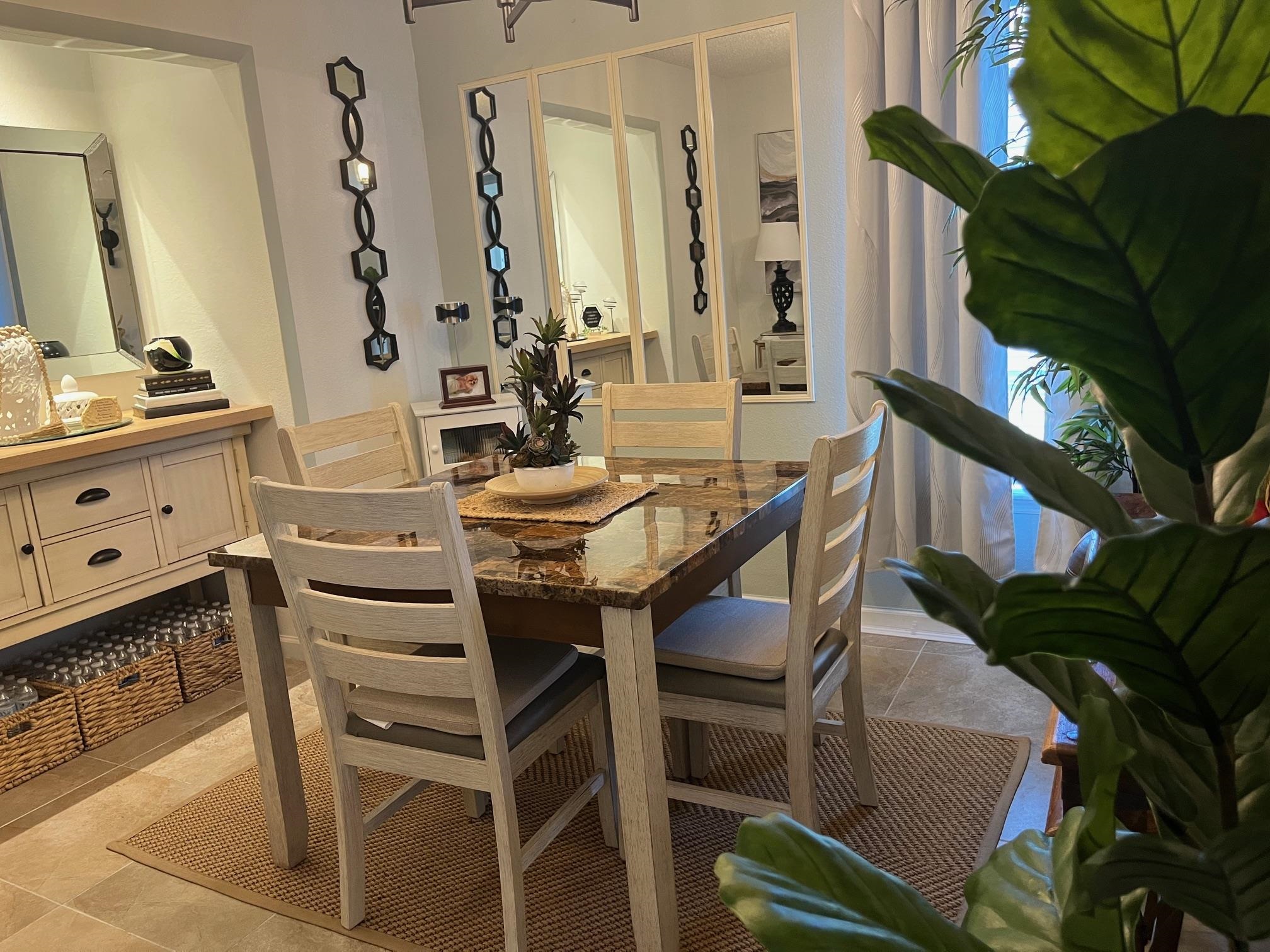 Image 4 of 13 For 1004 Enon Court W